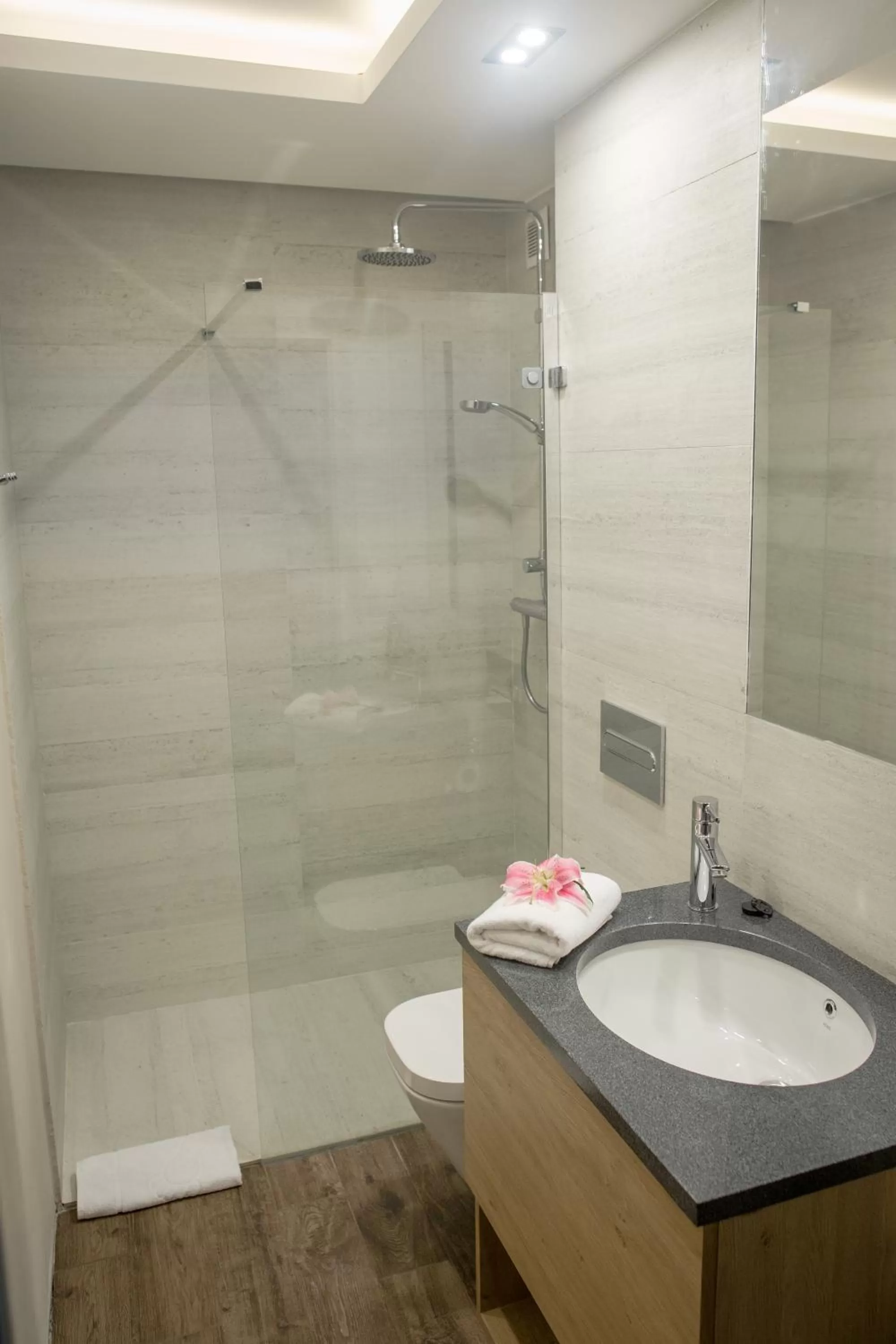 Bathroom in Citi Hotel's Wrocław