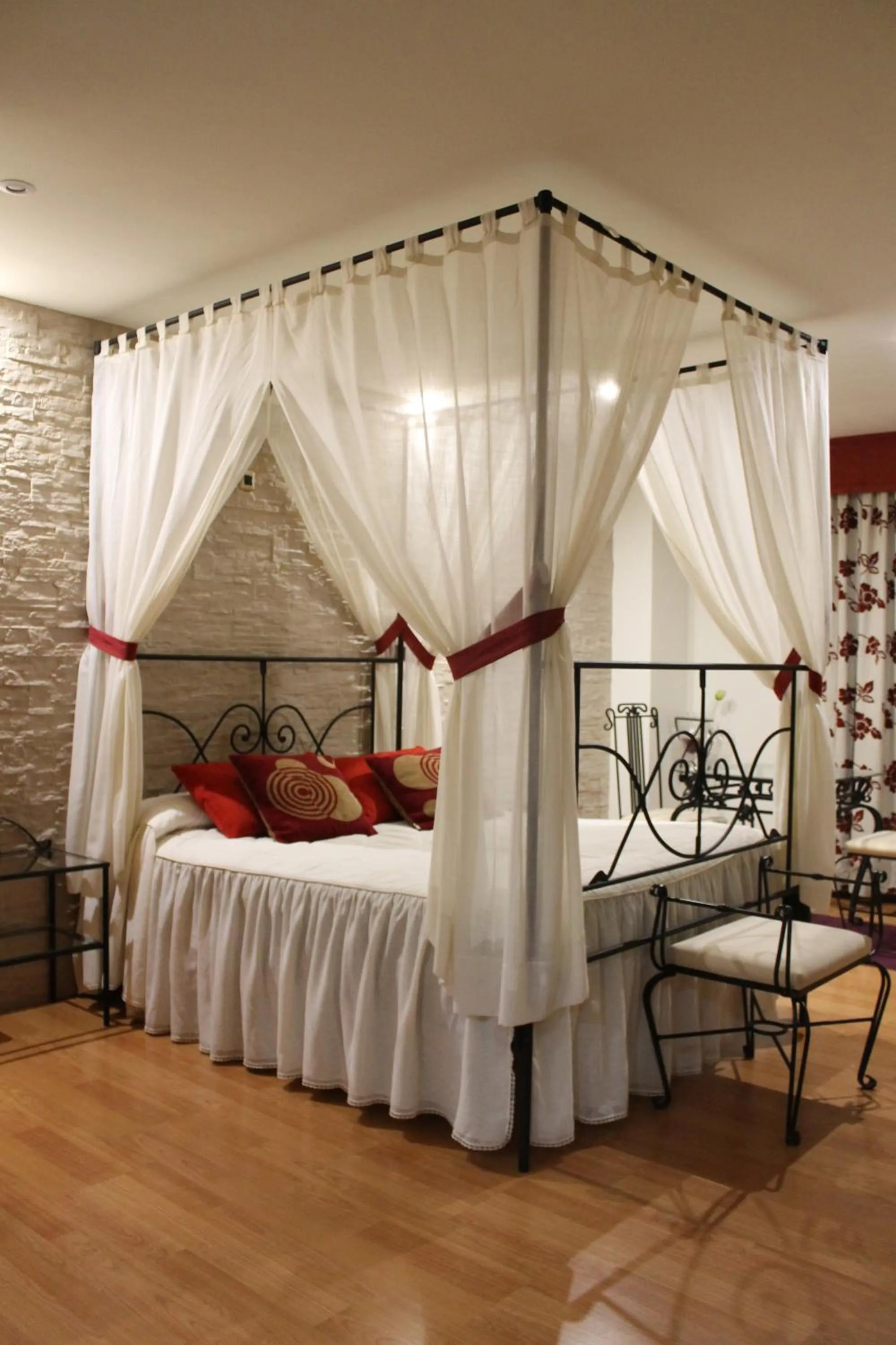 Bed in Hotel El Castillo