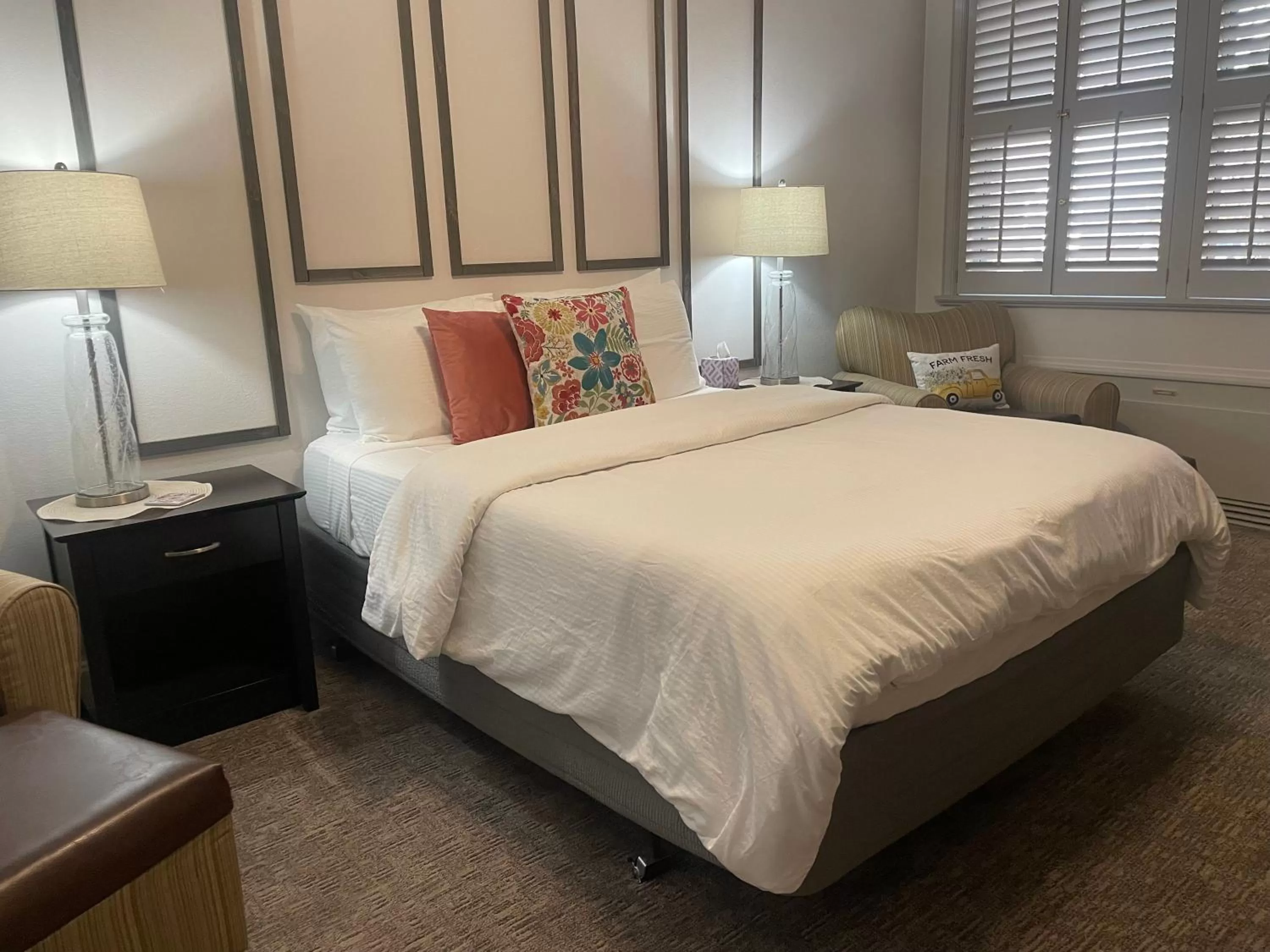 Bed in Hotel Phillips