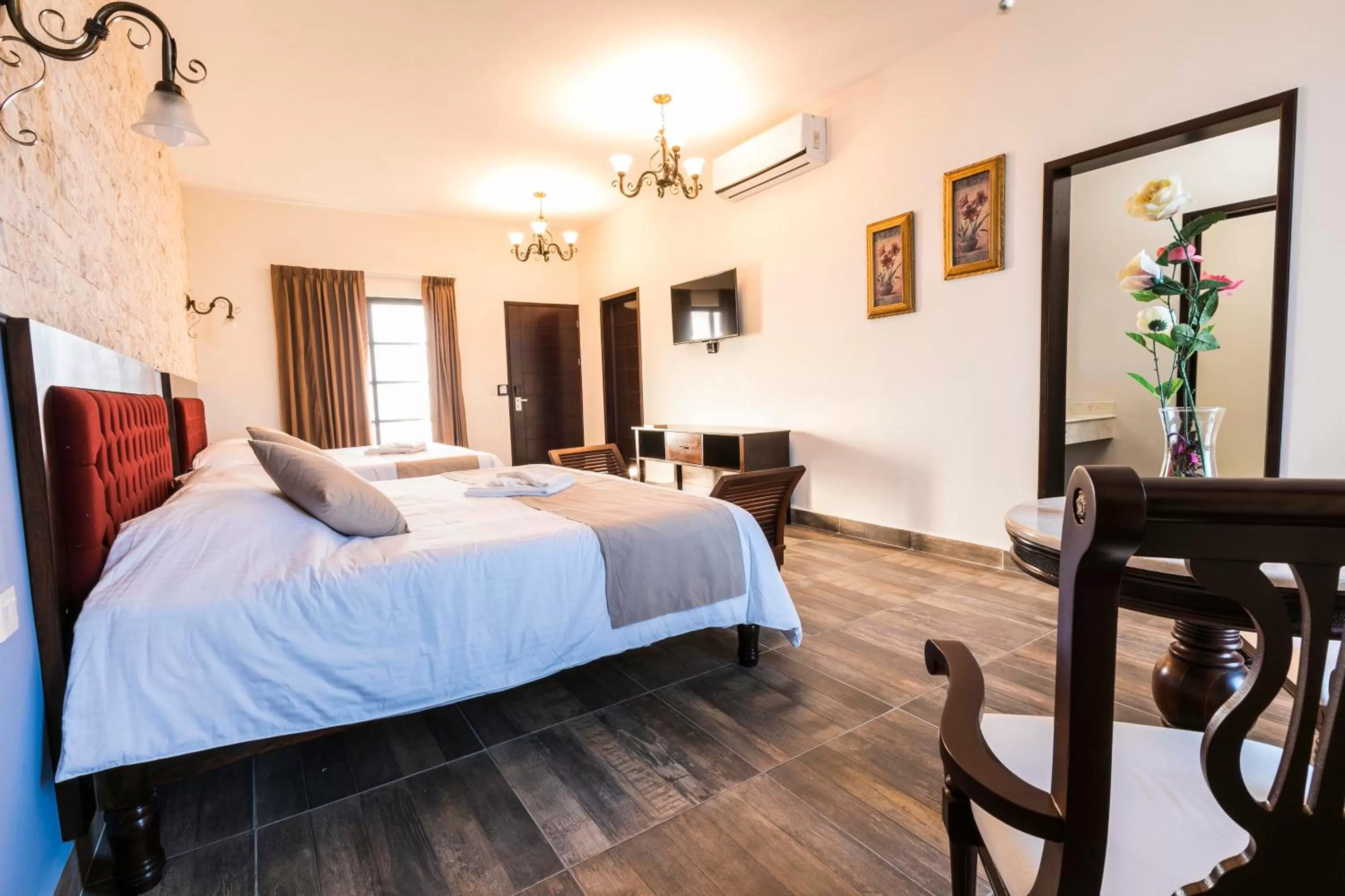 Photo of the whole room, Bed in Hotel Los Frailes, Valladolid, Yucatán