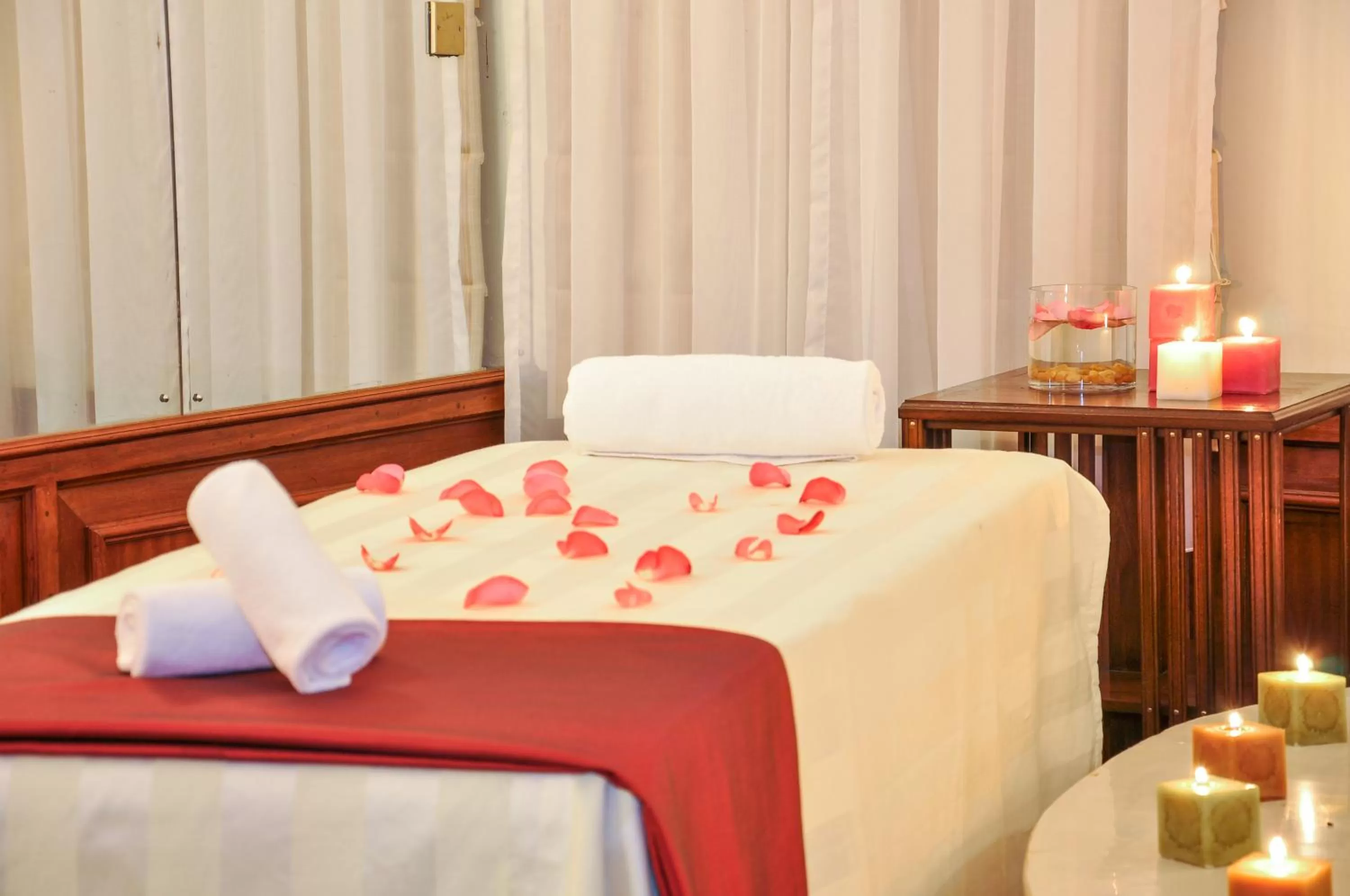 Spa and wellness centre/facilities, Bed in Muthu Sovereign Suites & Spa, Limuru Road, Nairobi