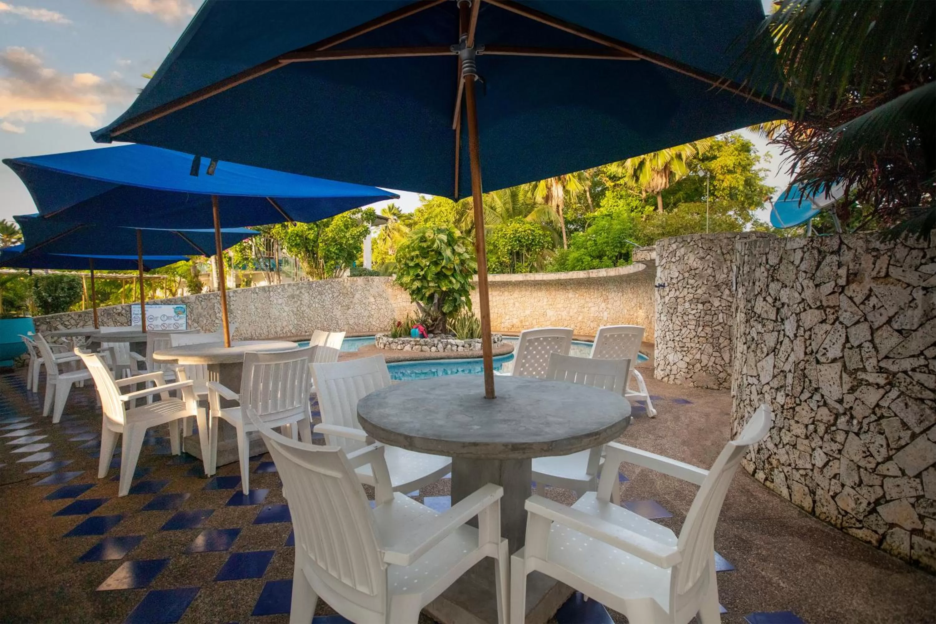 Pool view in Hosteria Mar y Sol