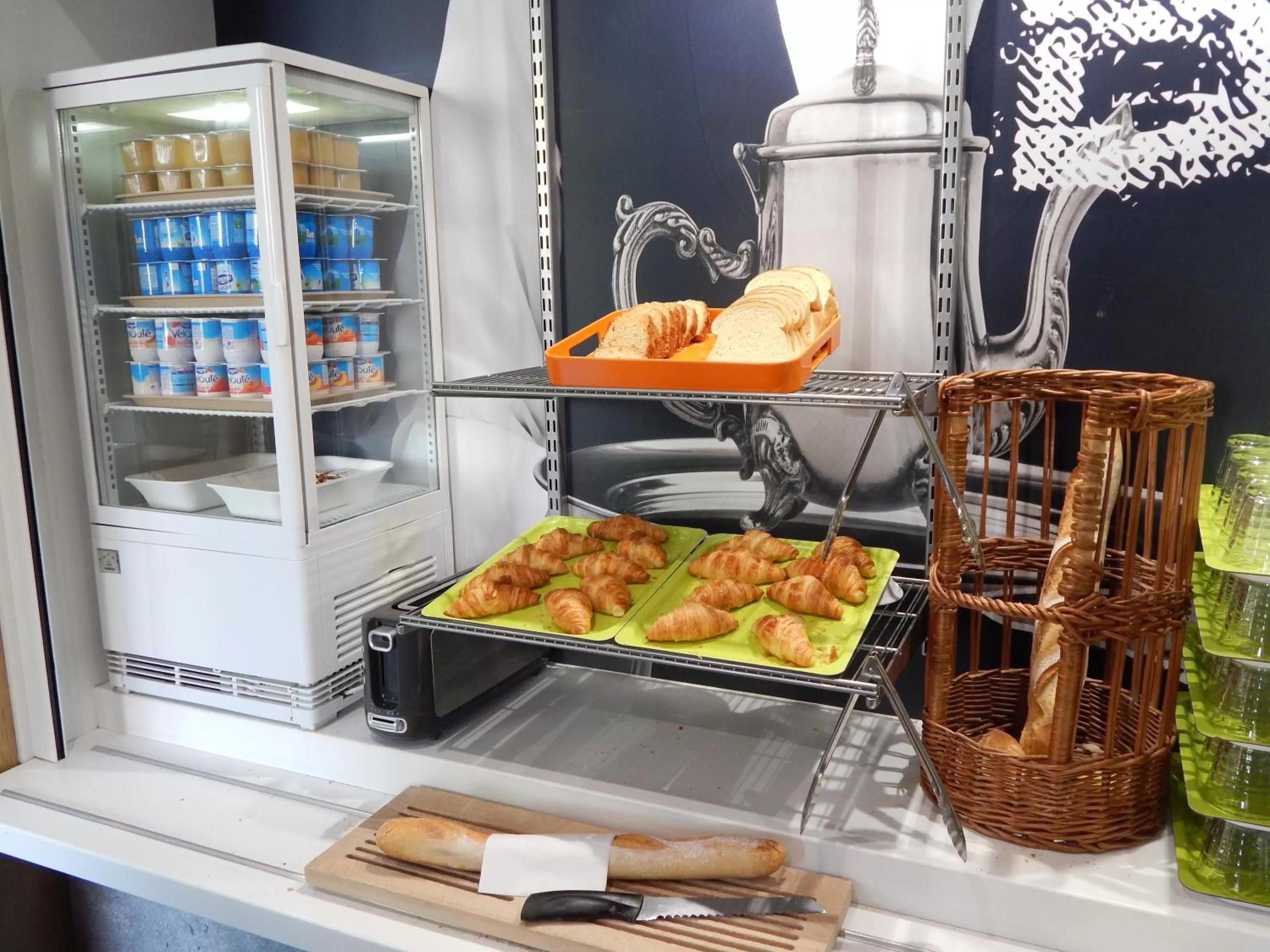 Buffet breakfast in ibis budget Limoges Centre Gare