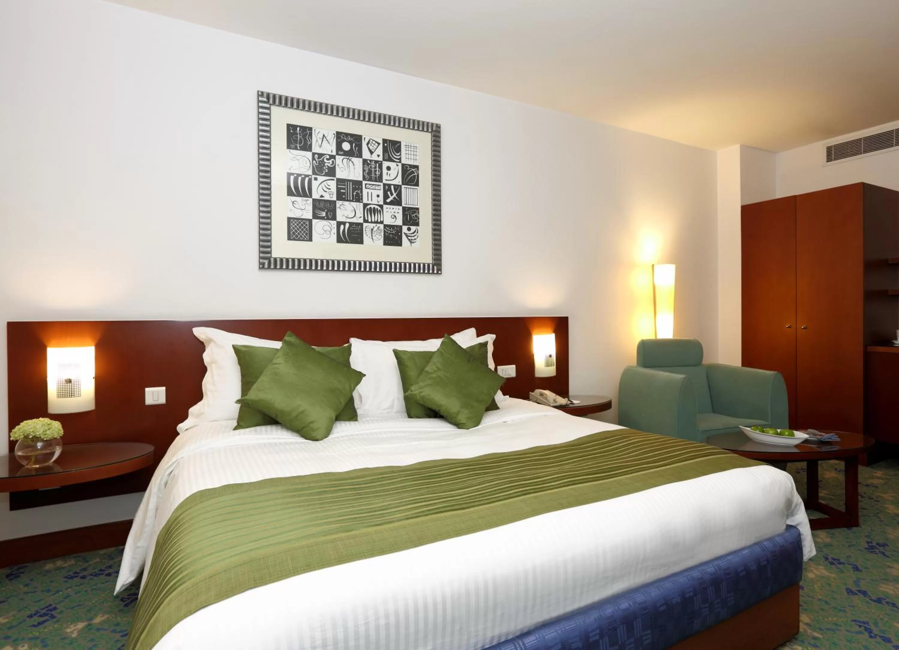 Photo of the whole room, Bed in Radisson Blu Hotel, Riyadh