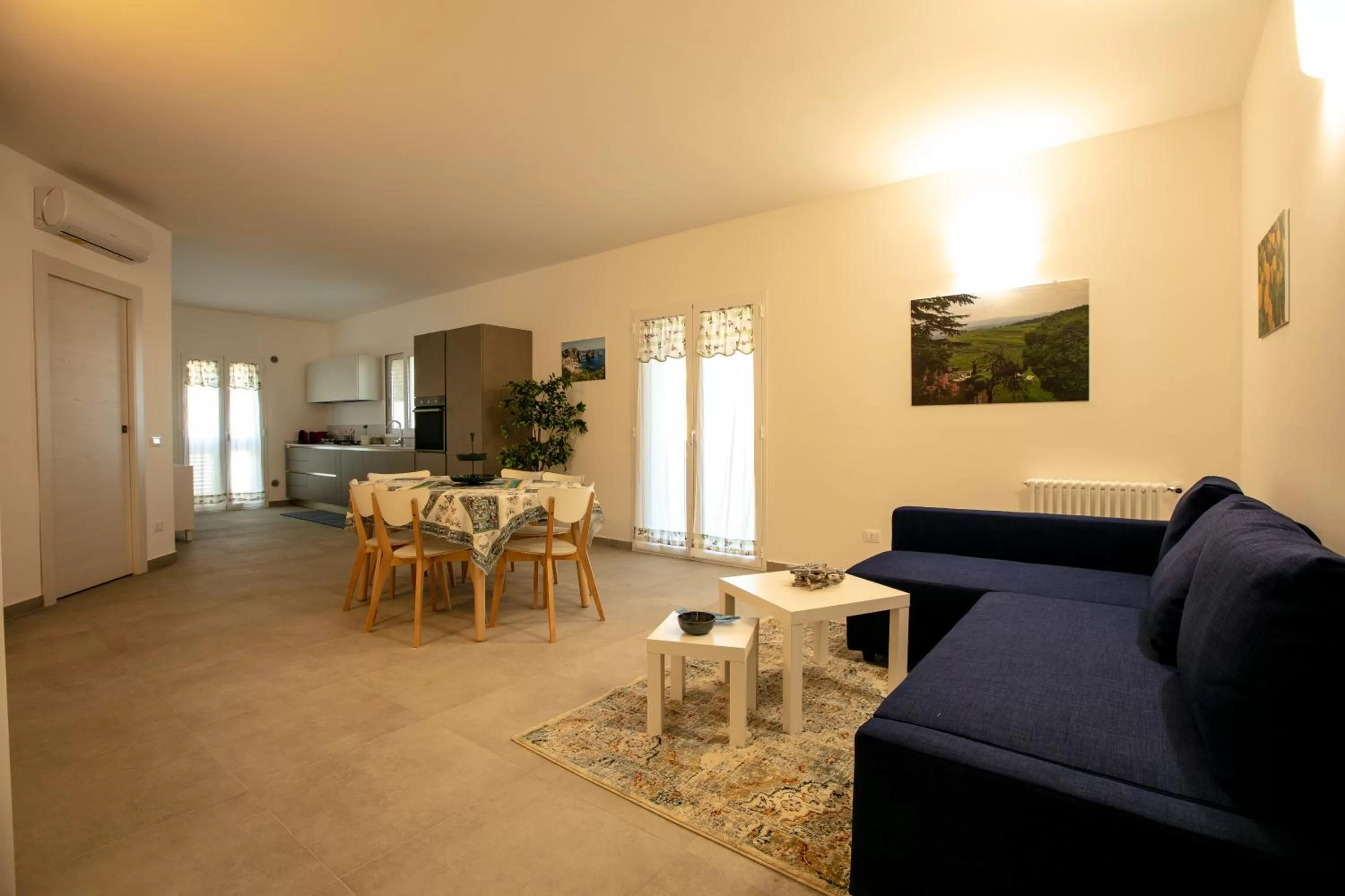 Kitchen or kitchenette, Seating Area in Etnamare Brucoli