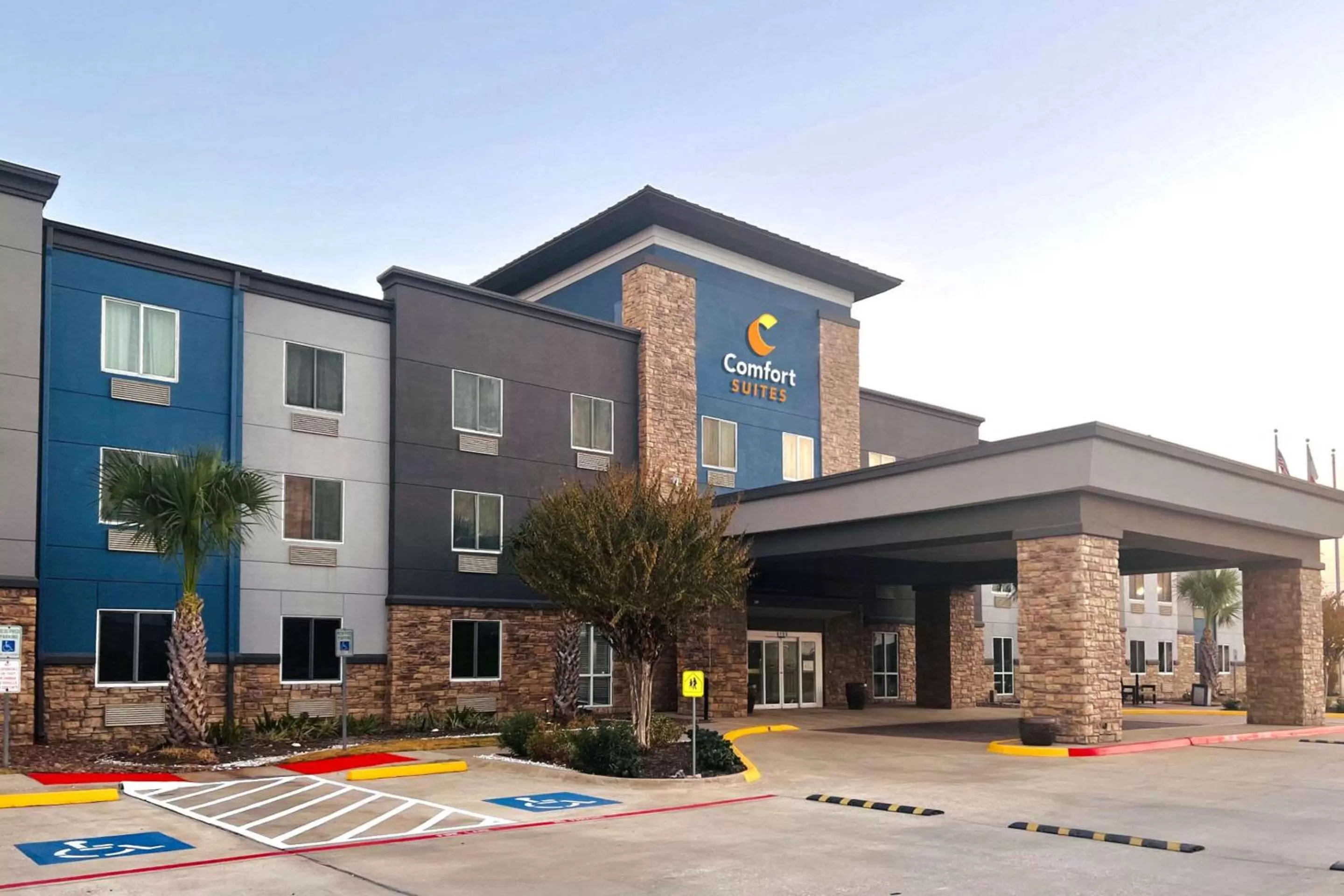 Property building in Comfort Suites Seabrook - Kemah