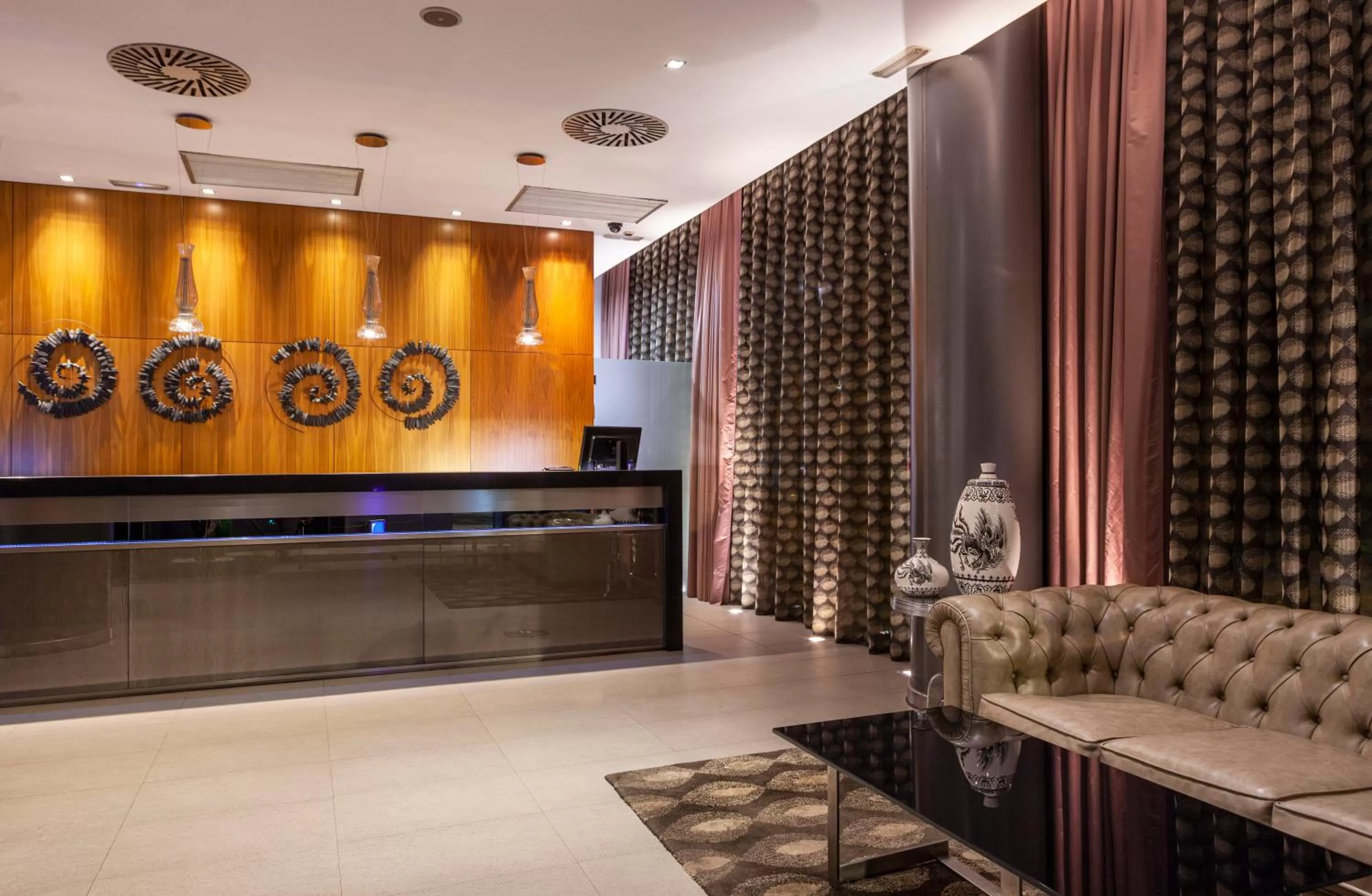 Lobby or reception in Porcel Torneo