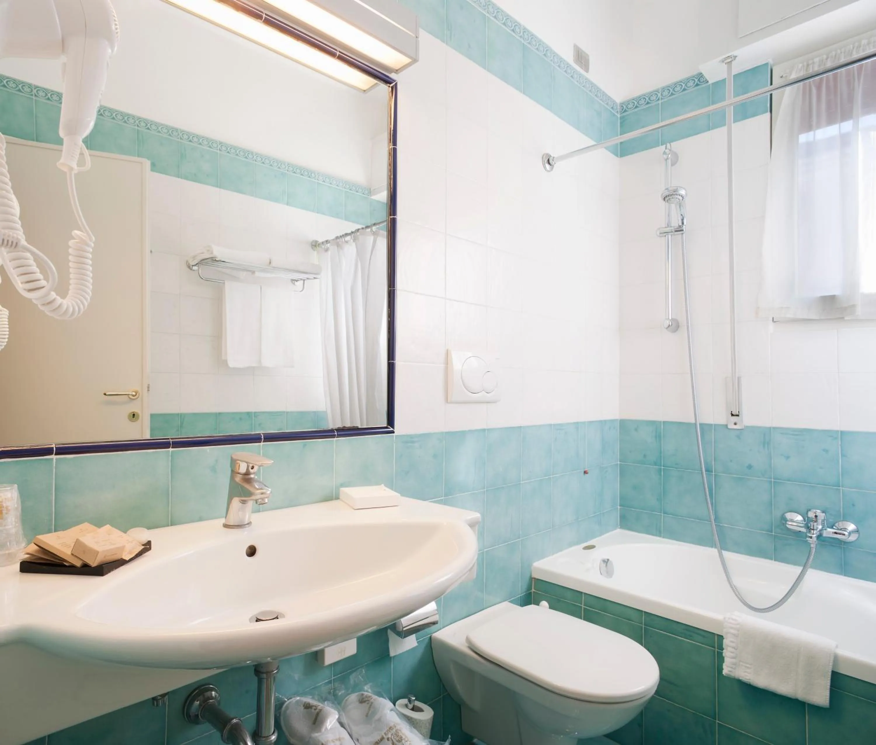 Bathroom in Reginna Palace Hotel