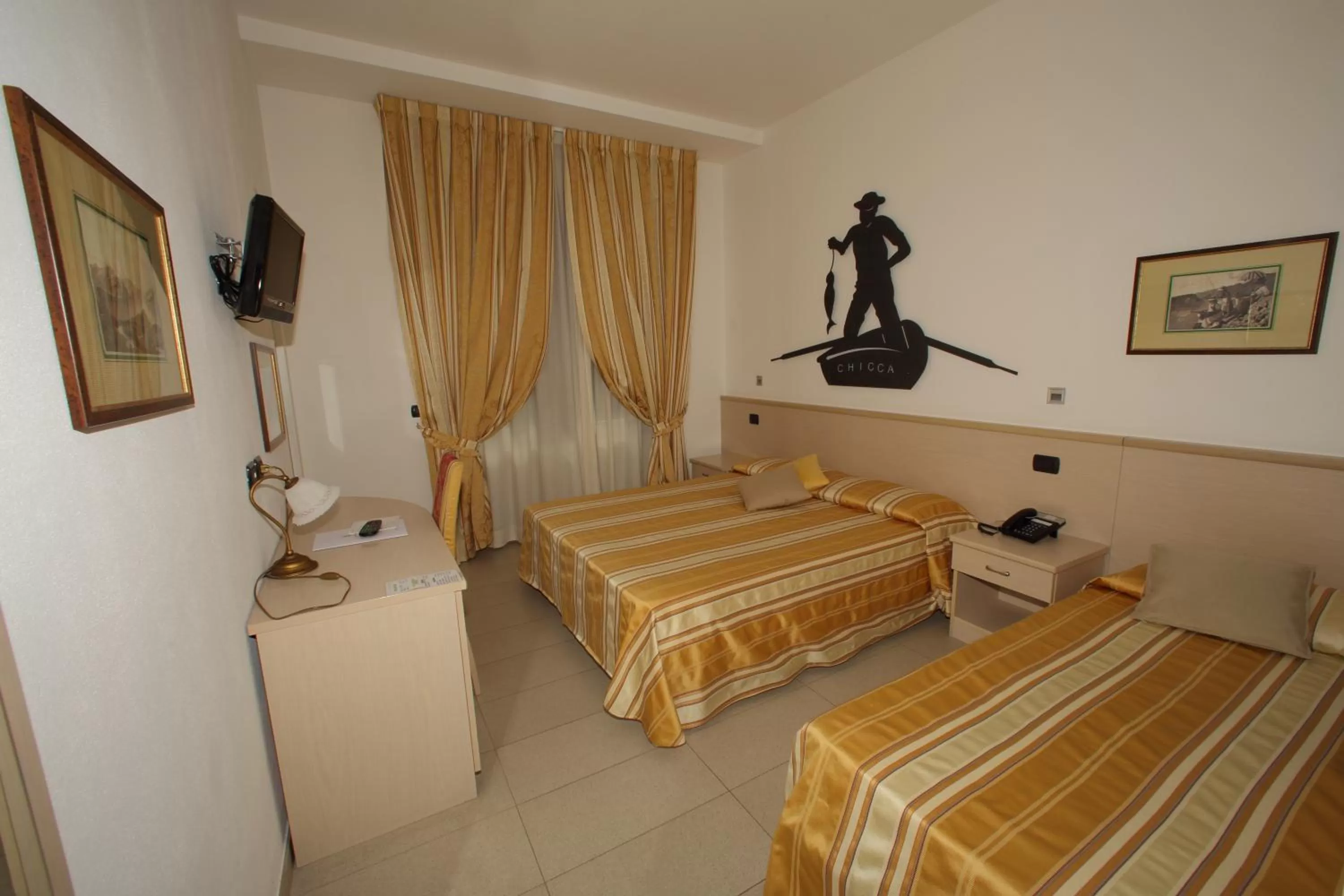 Bed in Hotel Fioroni