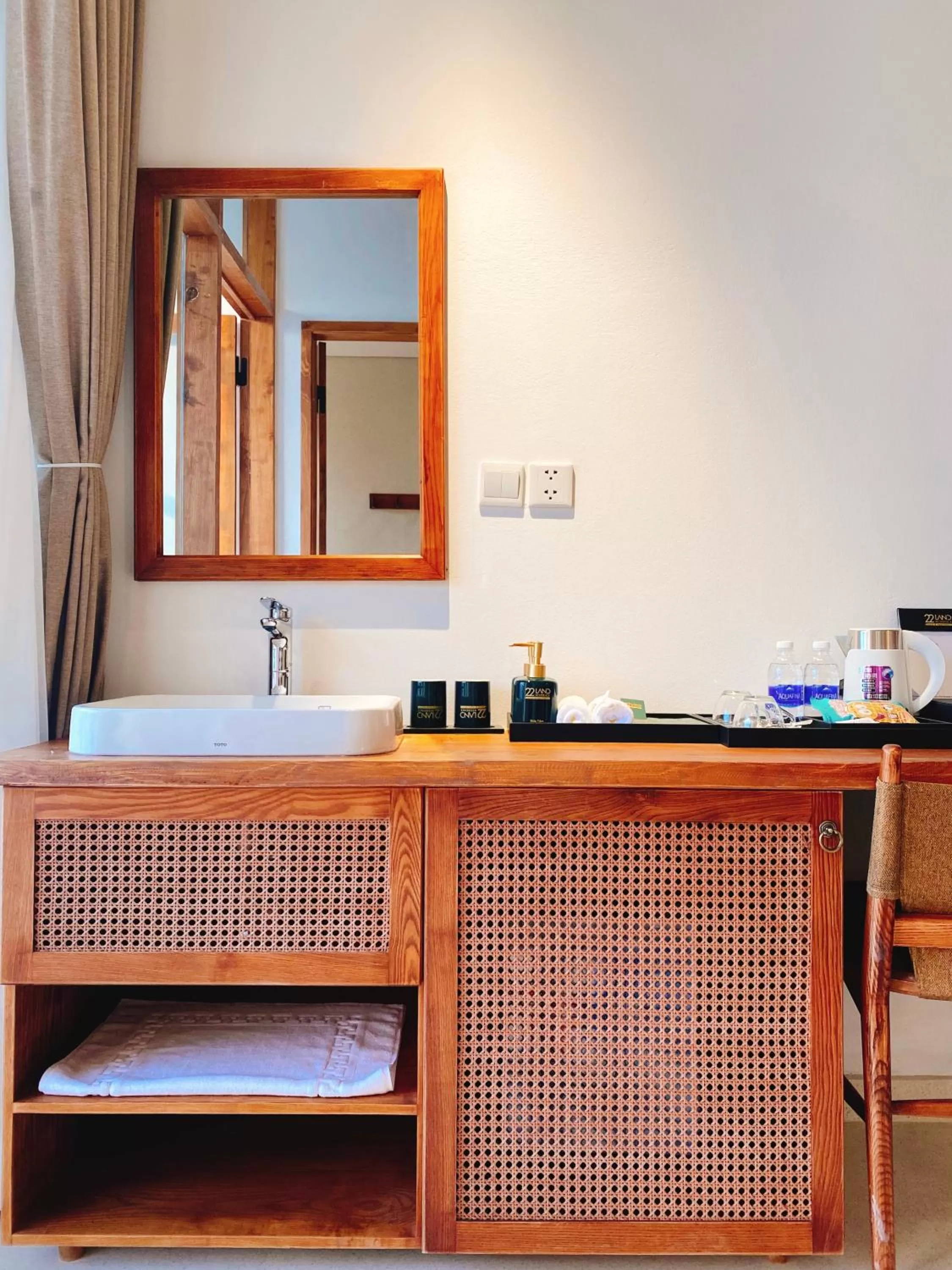 Property building in 22Land Hotel & Residence