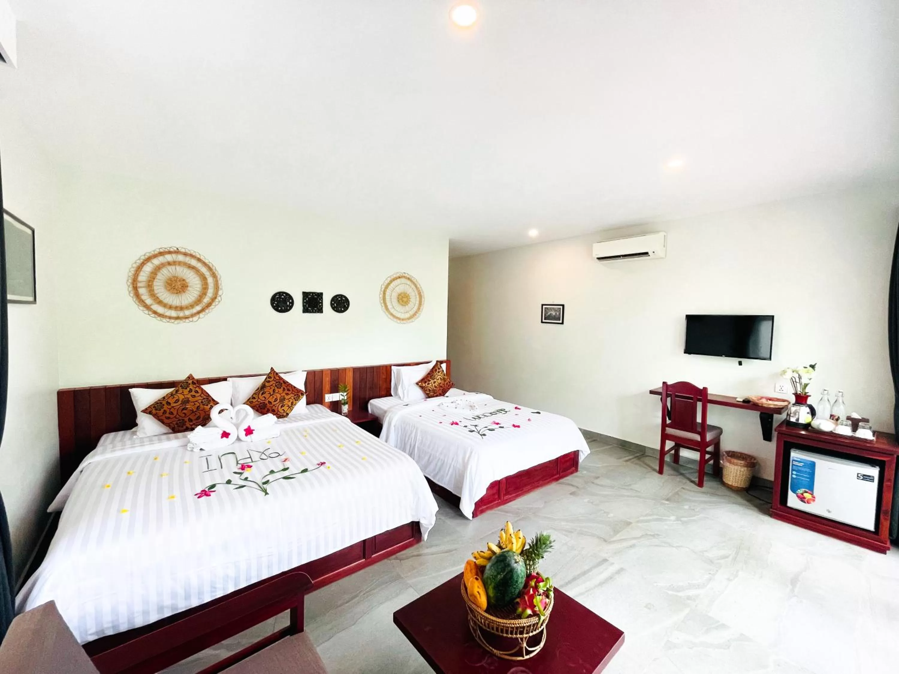 Family Deluxe With Balcony - Free Pick Up  in Indra Angkor Residence