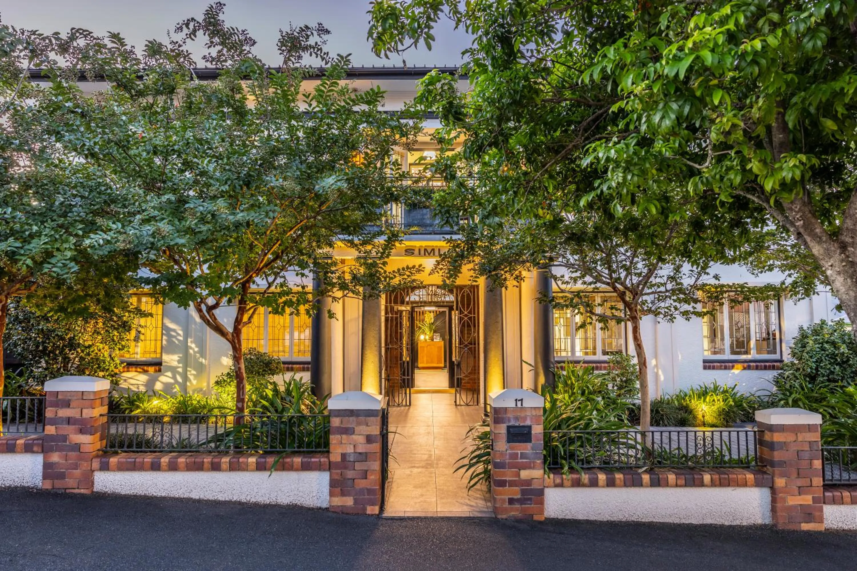 Property building in Spicers Balfour Hotel