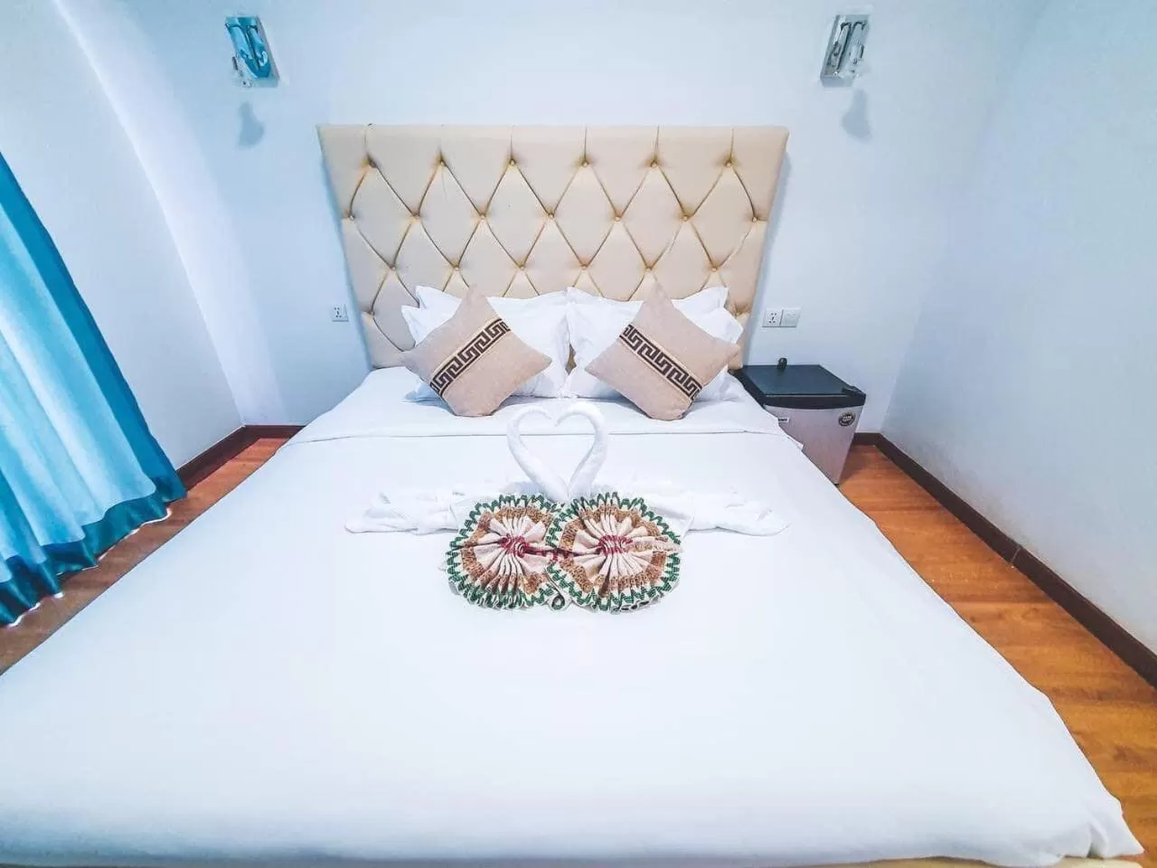 Bedroom, Bed in Jasmine River Front