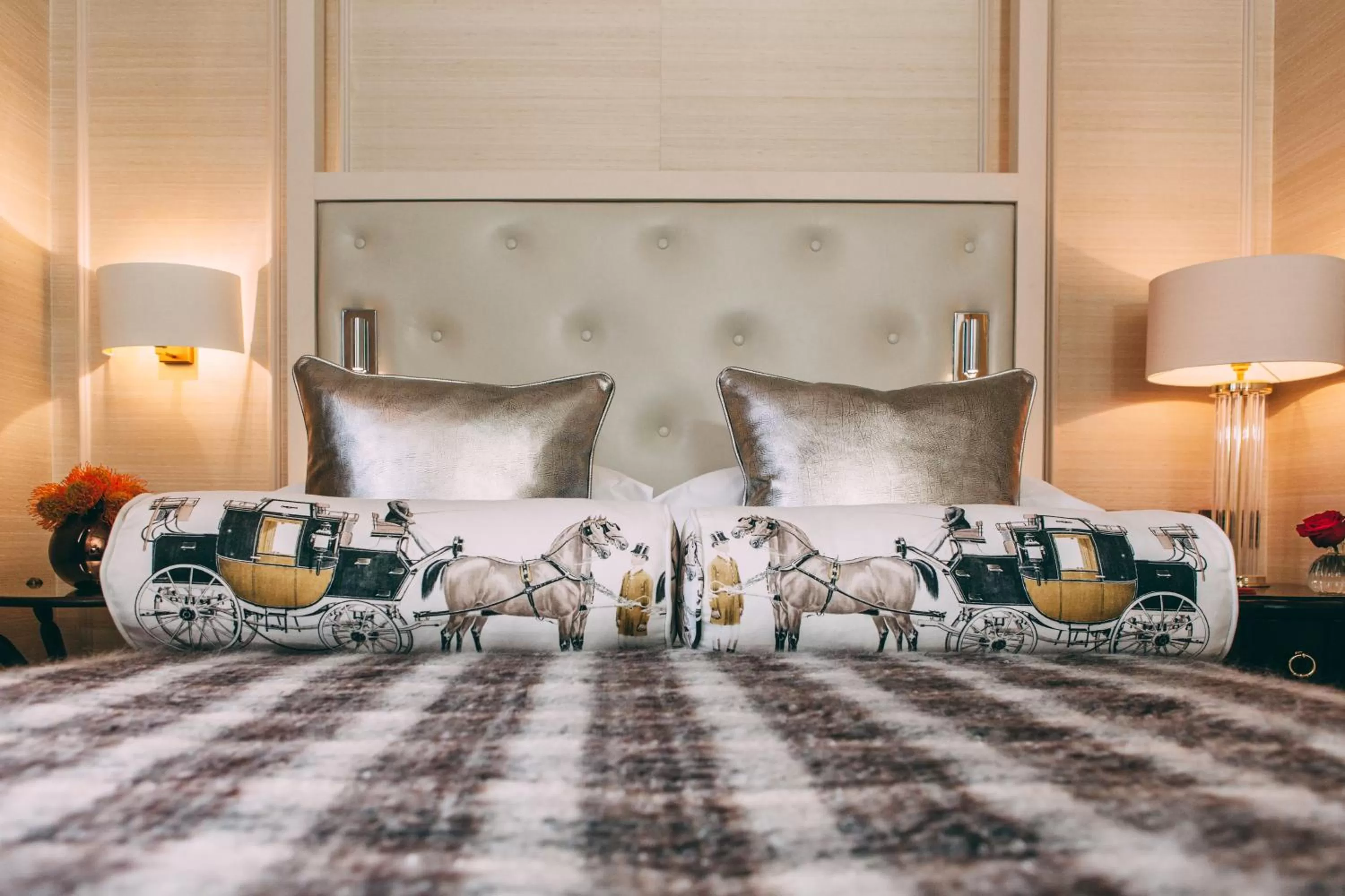 Bedroom, Bed in 11 Cadogan Gardens and The Apartments by Iconic Luxury Hotels