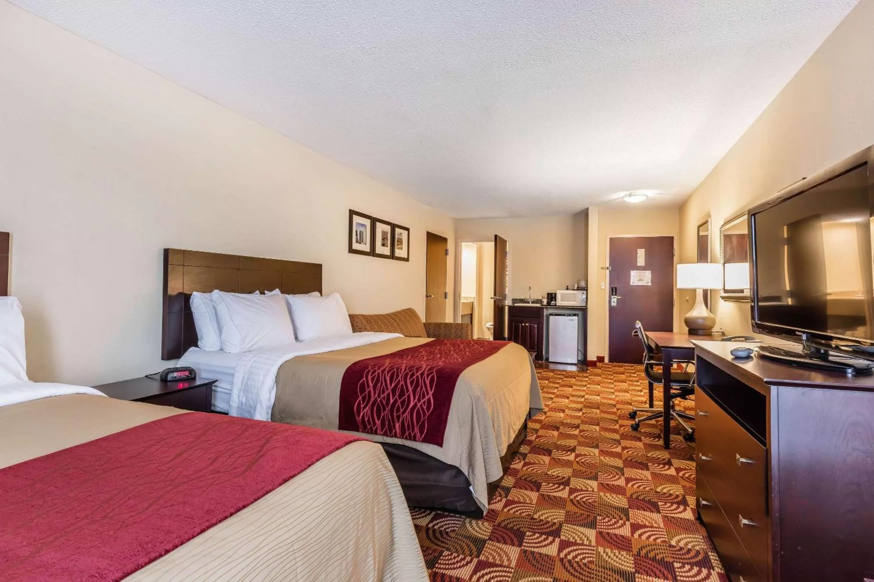 Photo of the whole room, Bed in Comfort Inn & Suites Jasper Hwy 78 West