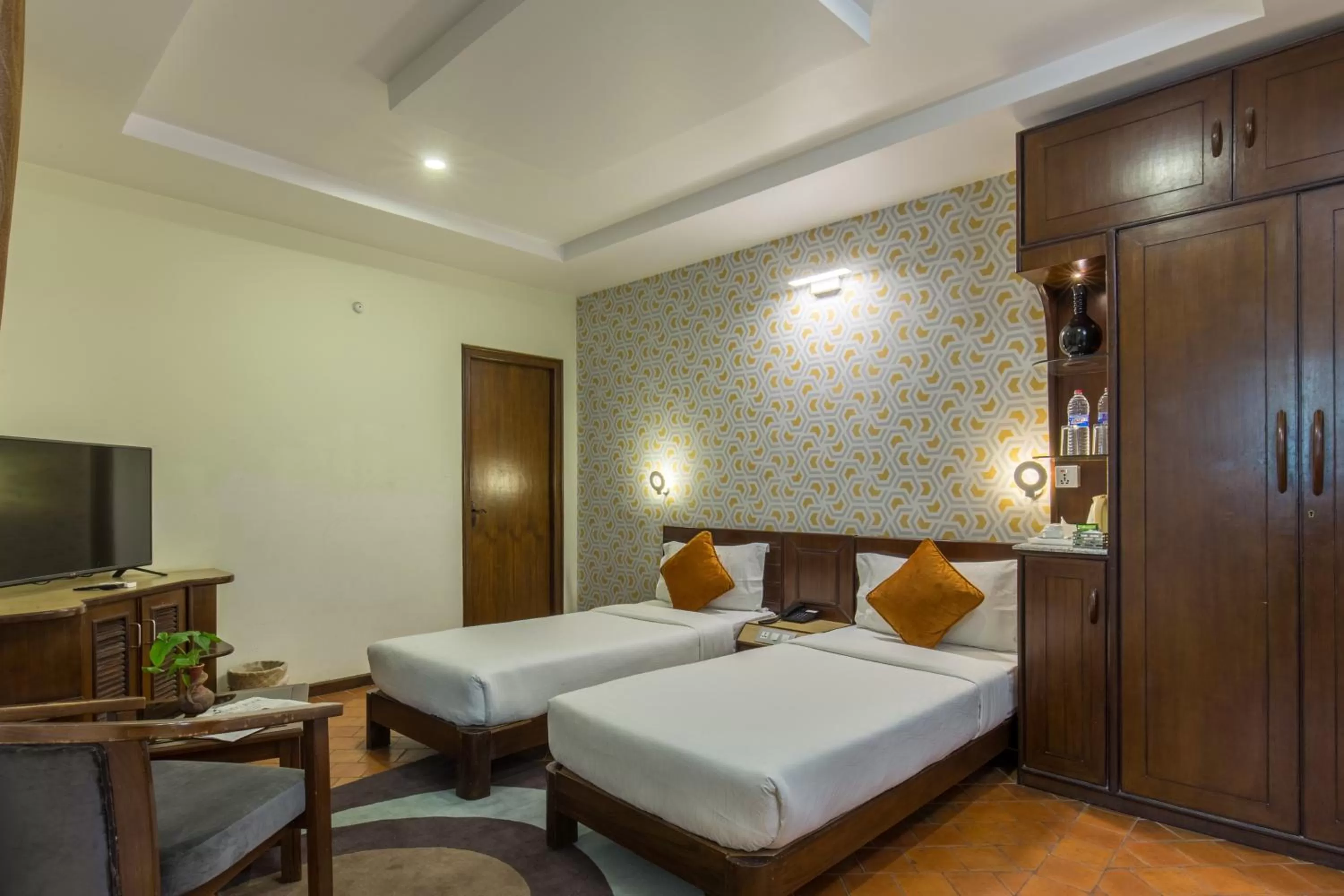 Deluxe Double or Twin Room in Dahlia Boutique Hotel