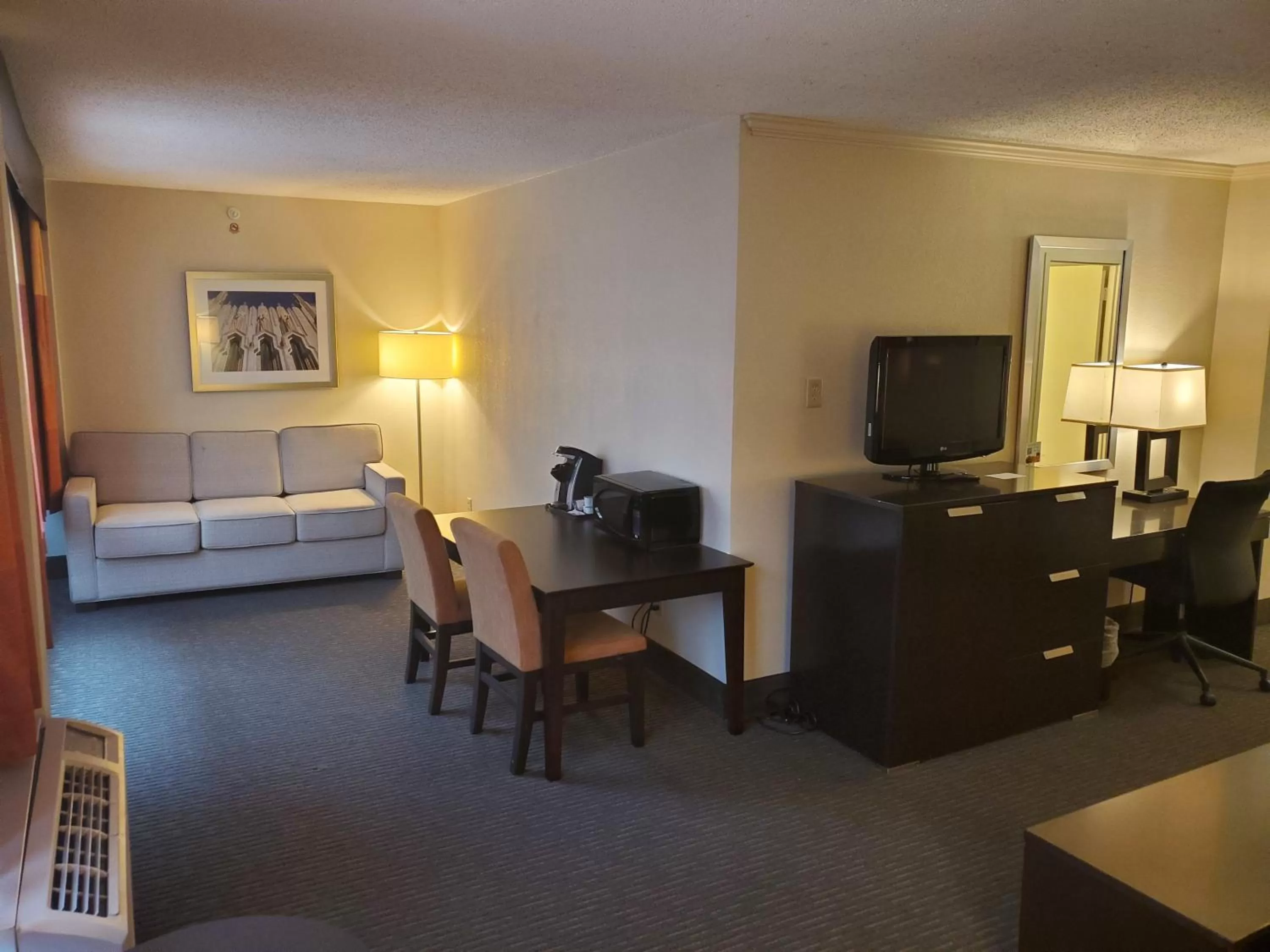 Living room, Dining Area in 17 West Hotel, Ascend Hotel Collection