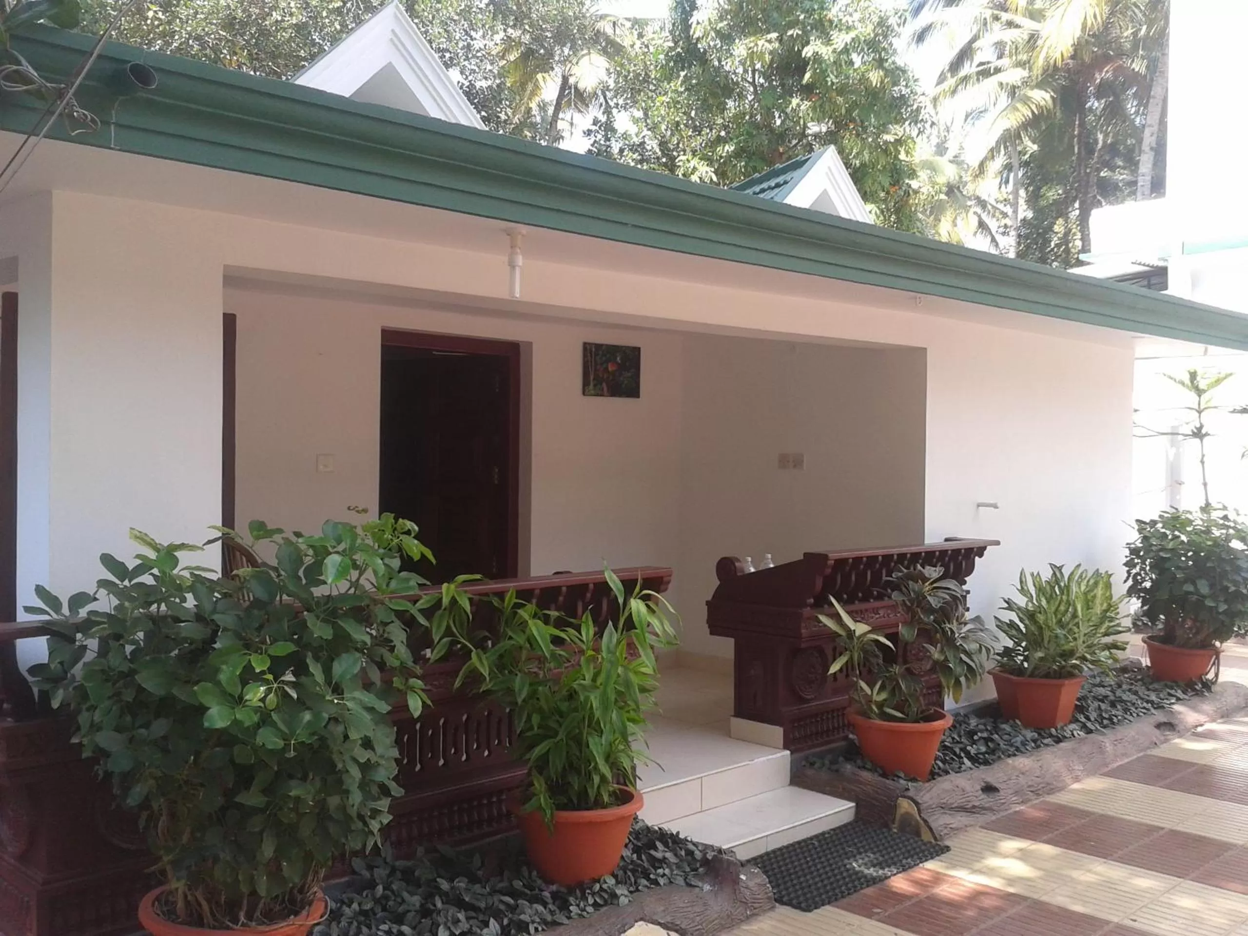 Facade/entrance in Raja Park Beach Resort