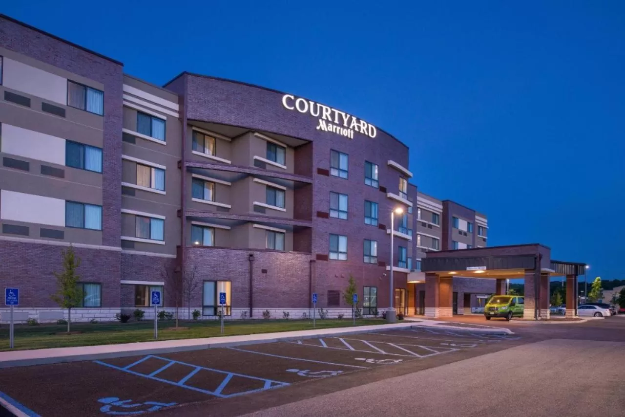 Courtyard by Marriott St Louis Chesterfield