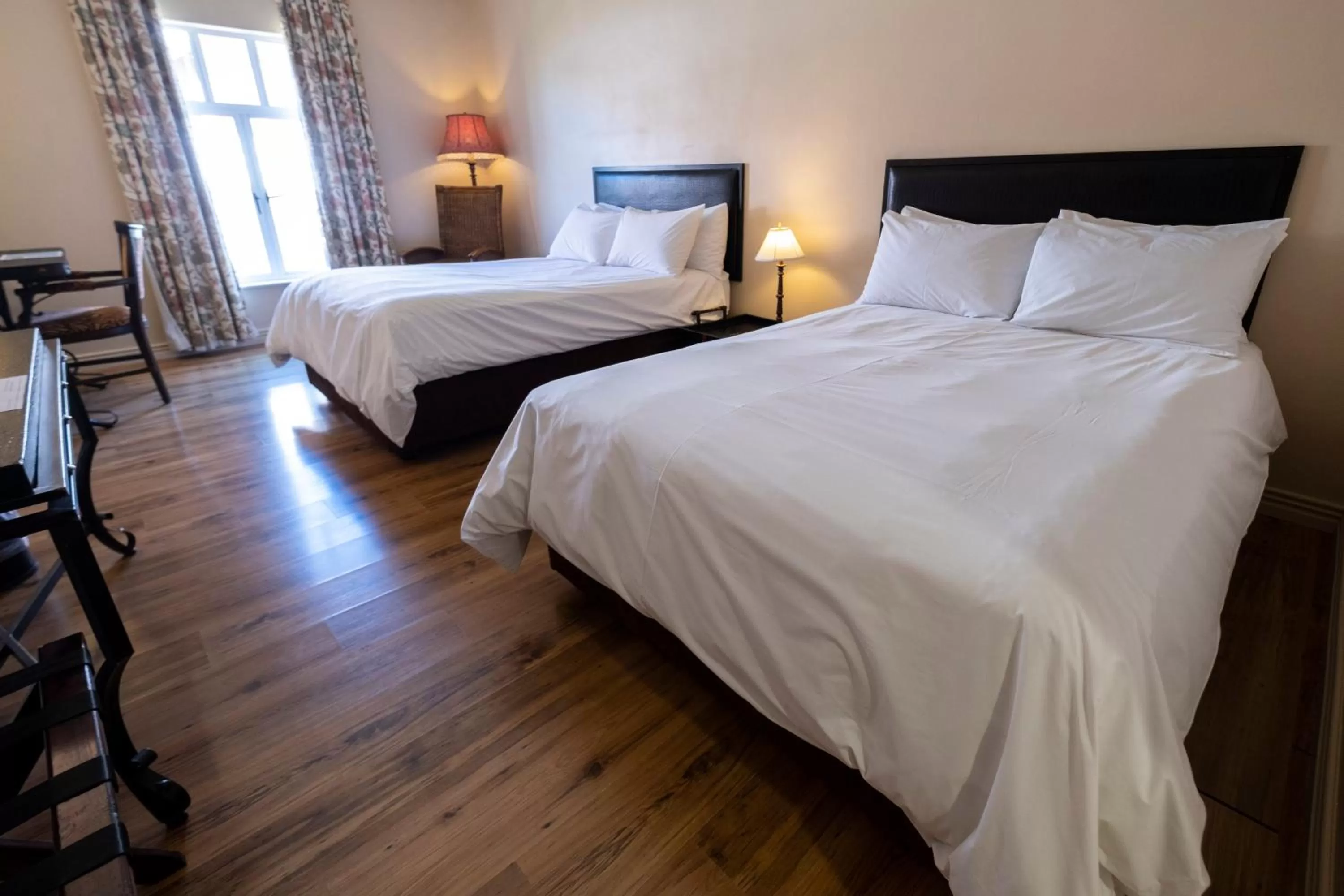 Photo of the whole room, Bed in Protea Hotel by Marriott Kimberley