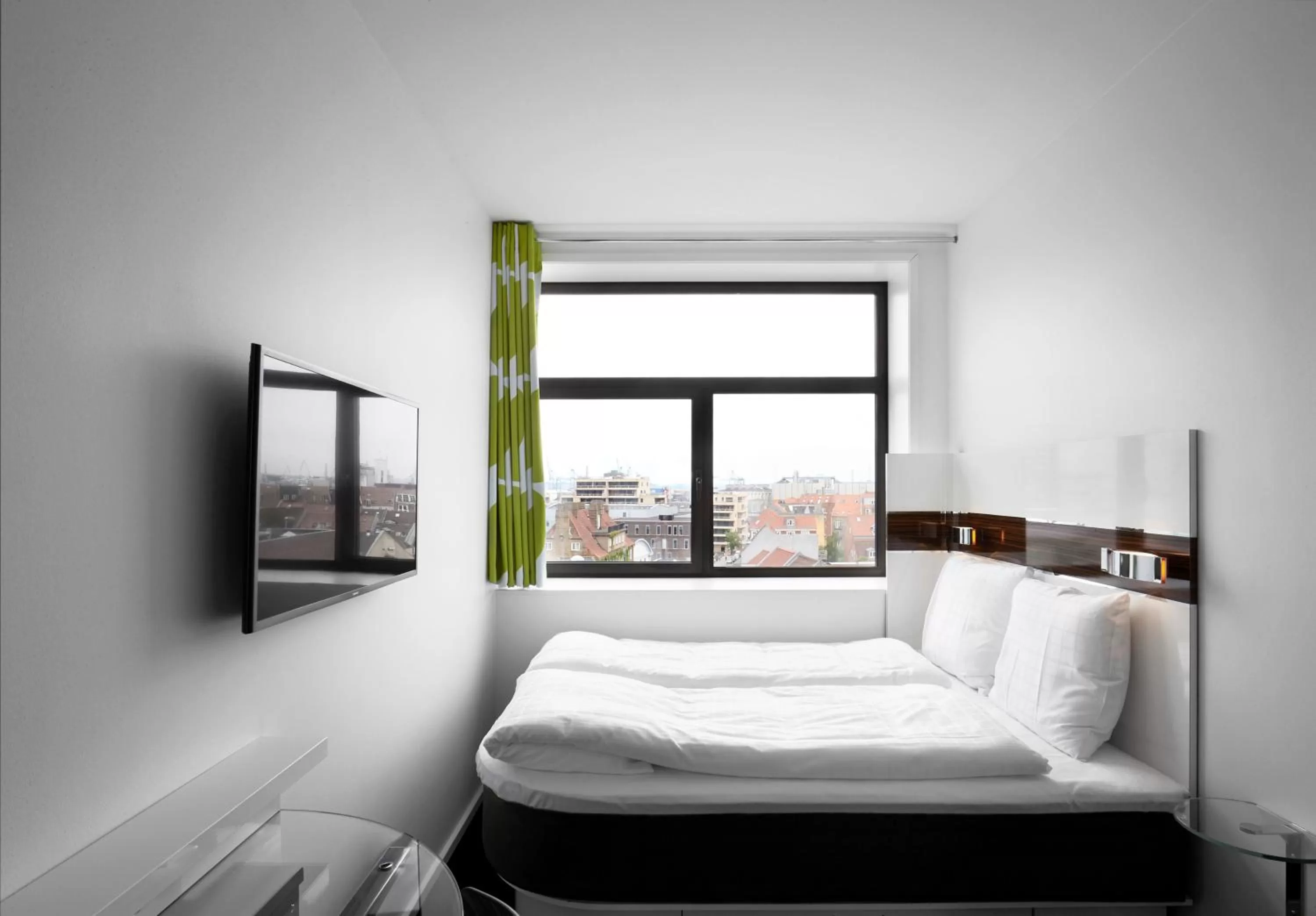 Bed in Wakeup - Aarhus