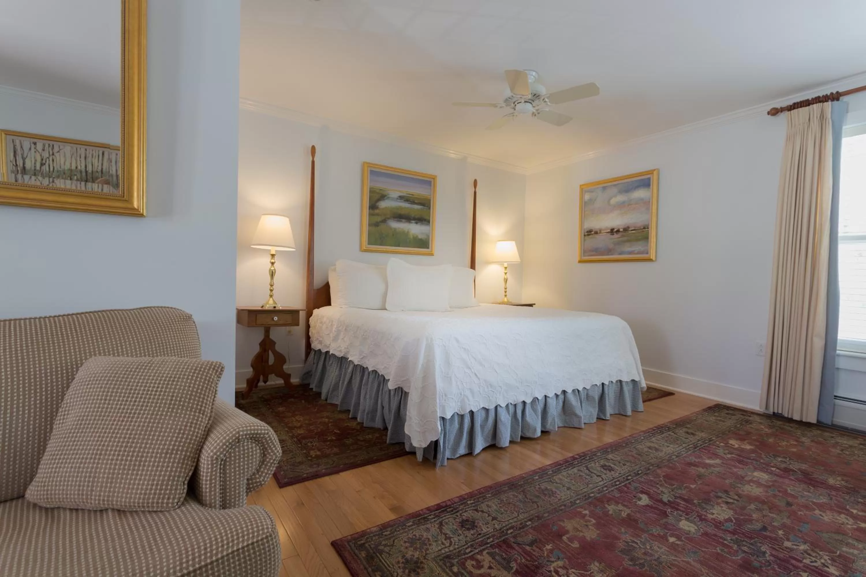 Bed in The Inn at Manchester