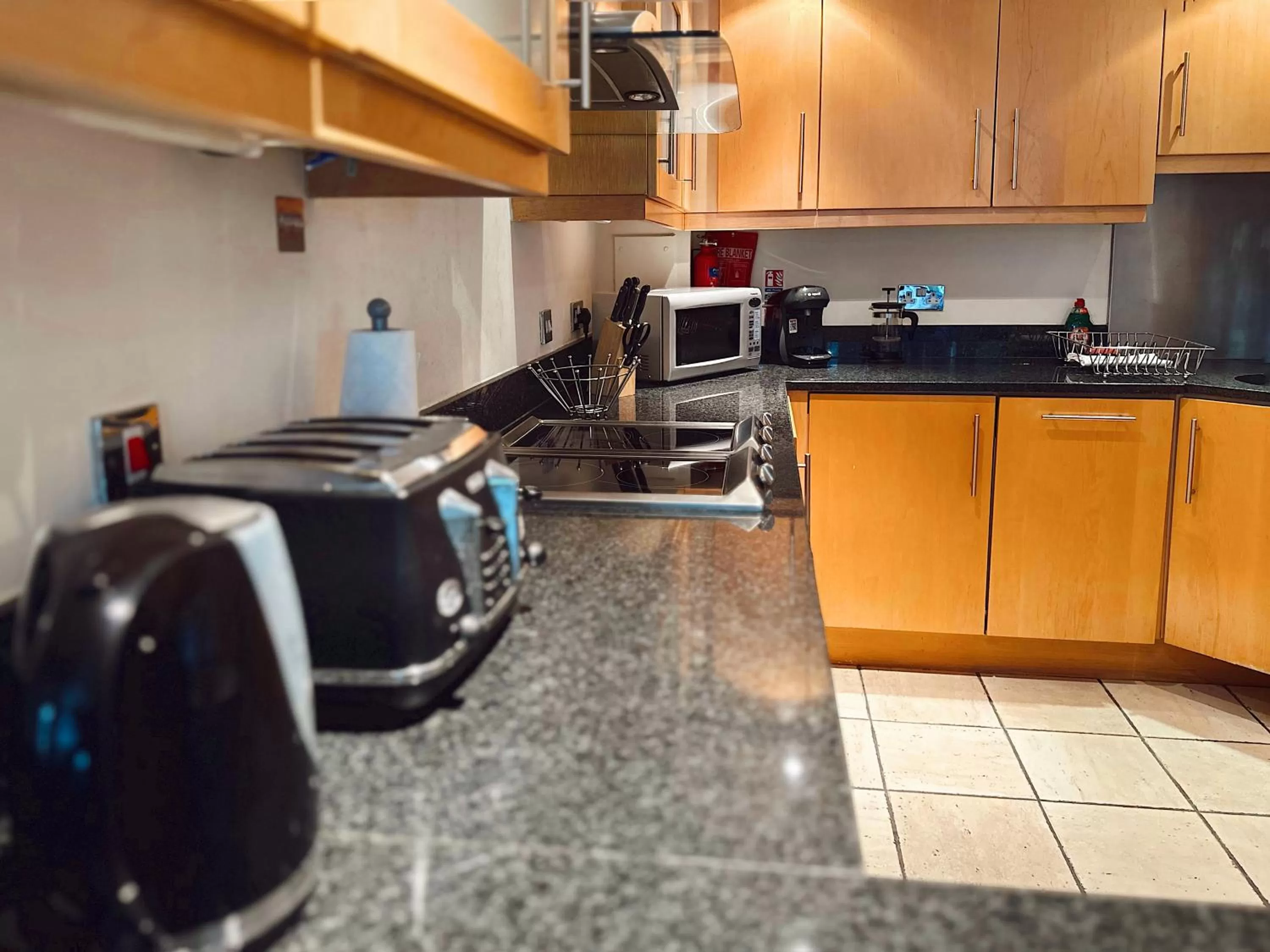 Kitchen or kitchenette in Canary Wharf - Luxury Apartments