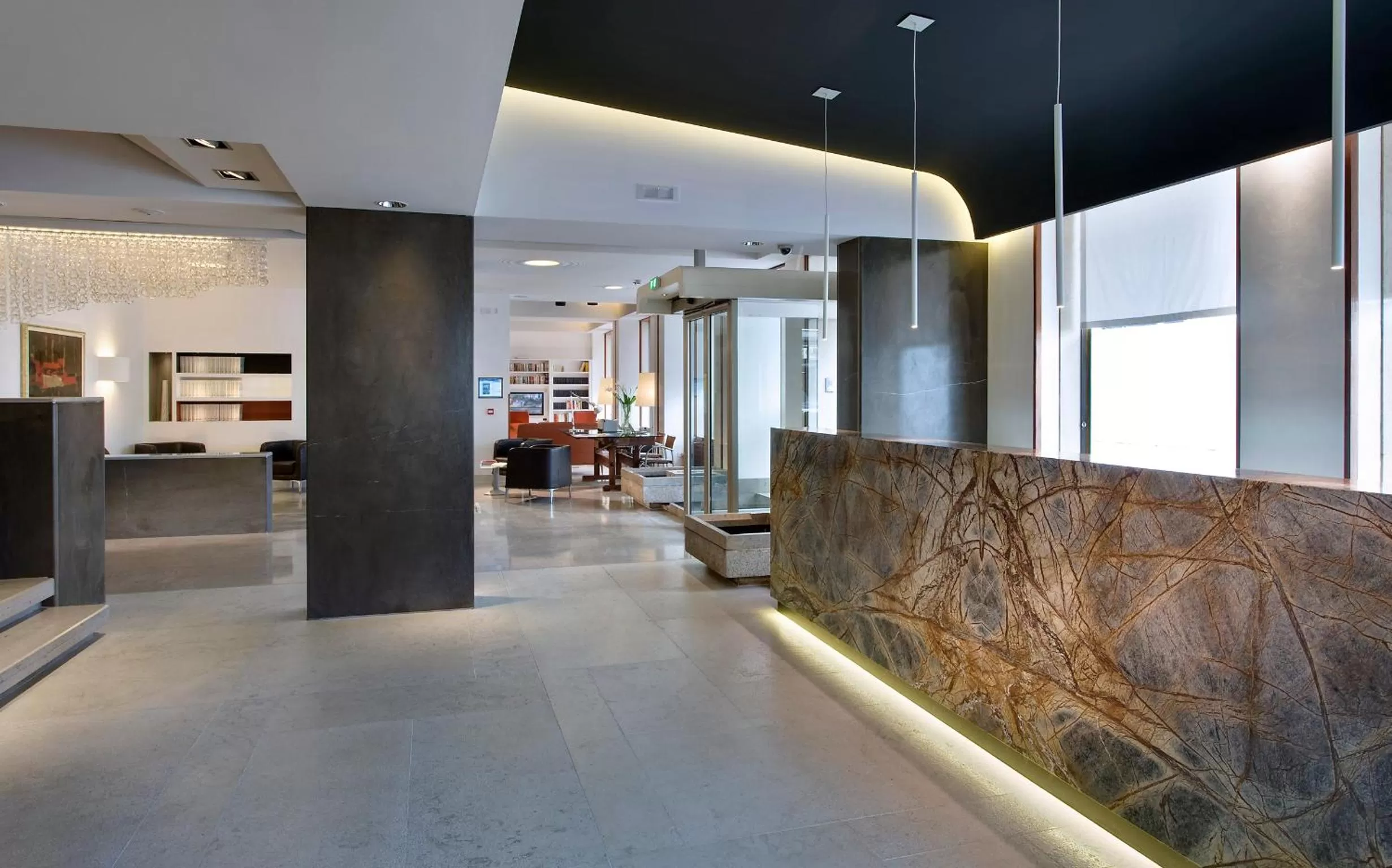 Lobby or reception in Best Western Plus Hotel Bologna