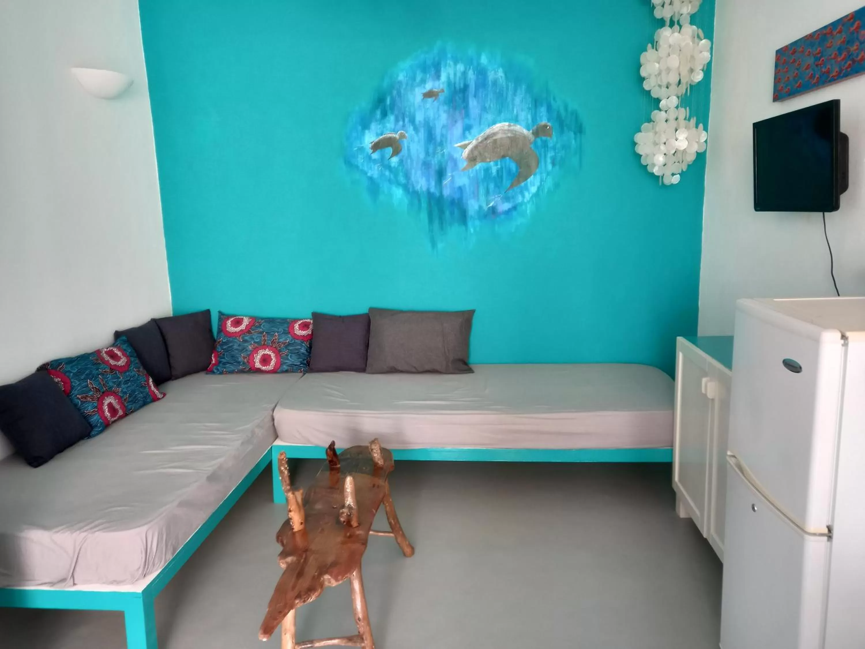 Living room, Bed in B&B Sereia Azul Boa Vista