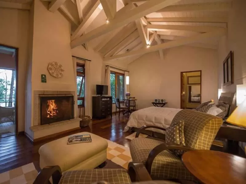 flat iron, Bed in Kuriuwa Hotel