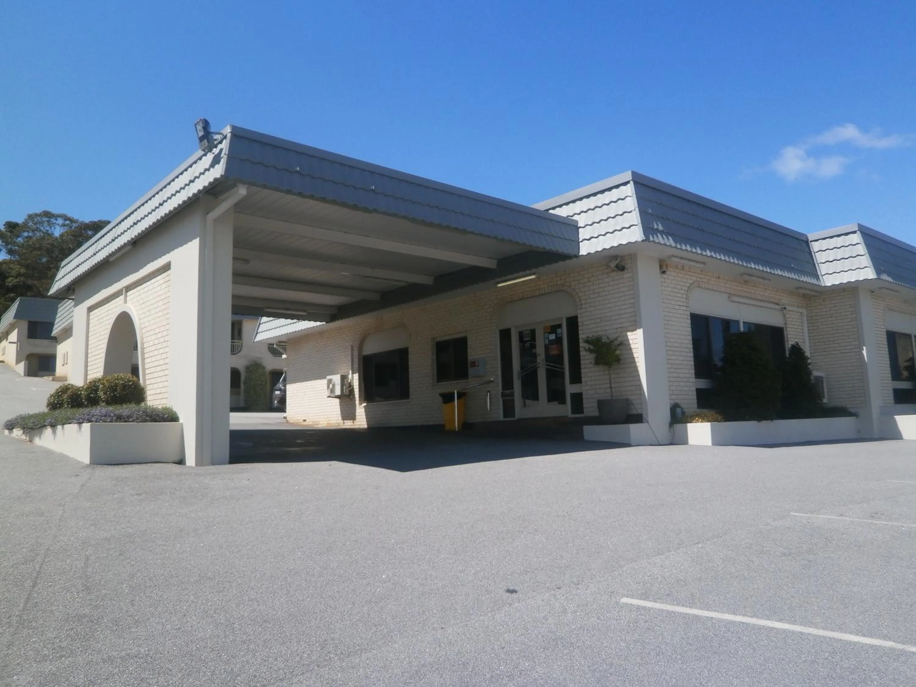 Facade/entrance in Dog Rock Motel