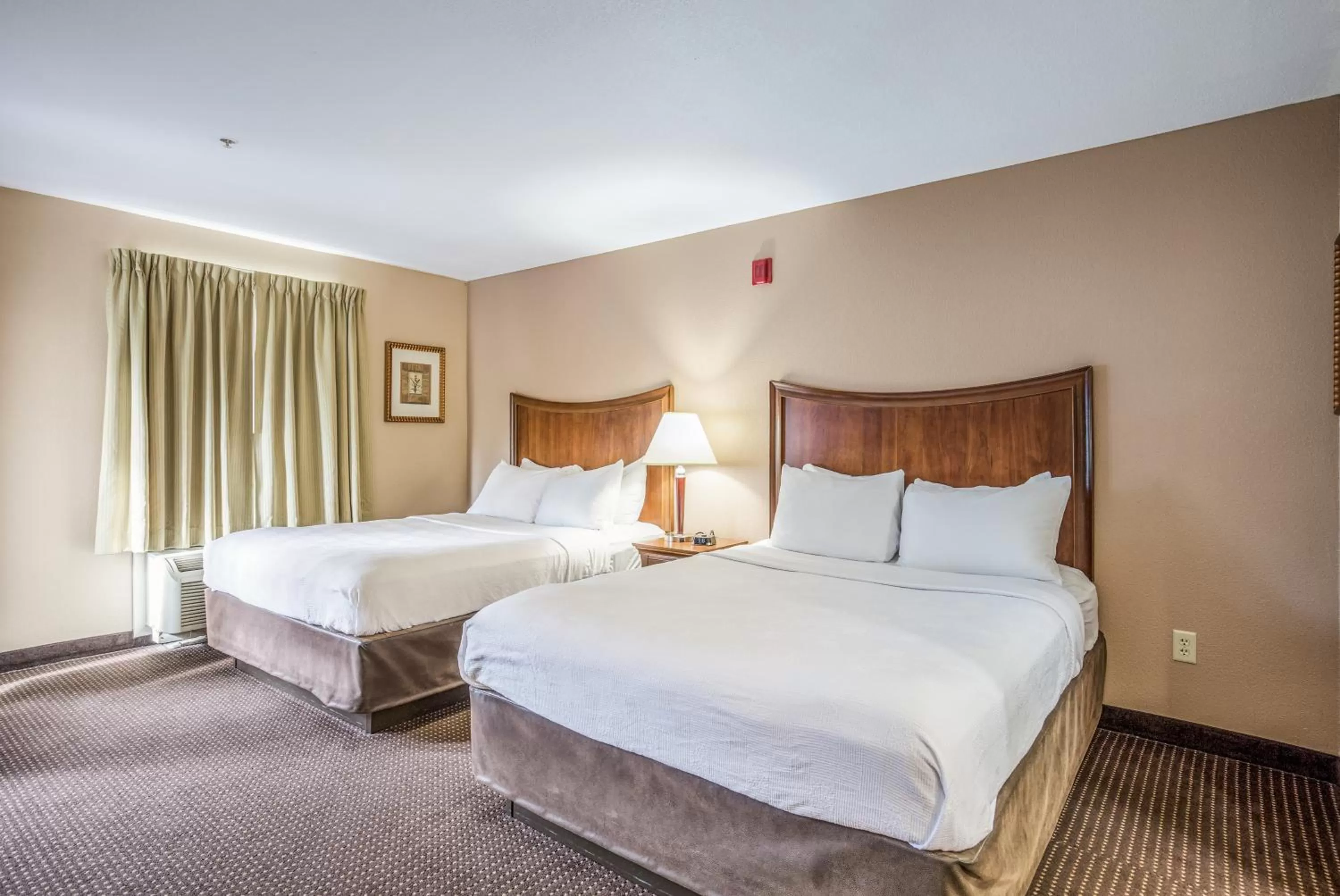 Bed in MainStay Suites Port Saint Joe South