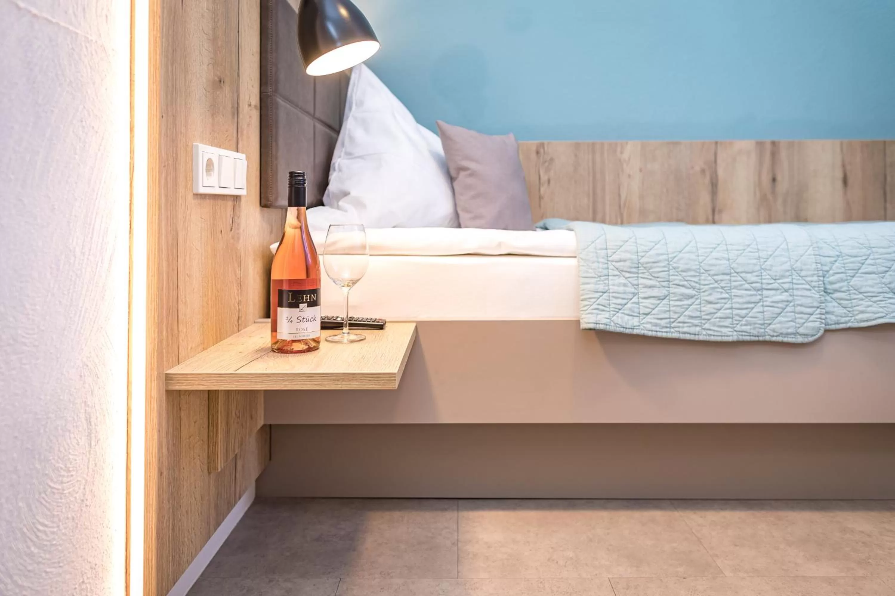 Bedroom, Bed in Hotel Lehn