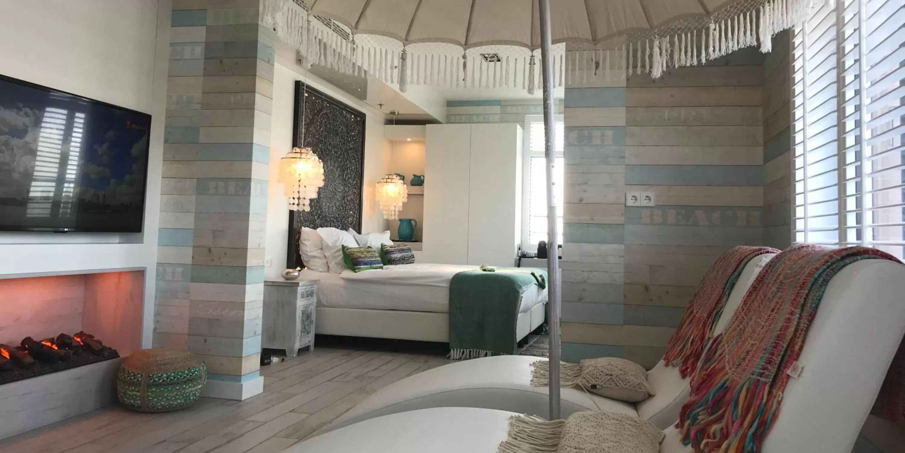 Photo of the whole room, Bed in Van der Valk Hotel Houten Utrecht