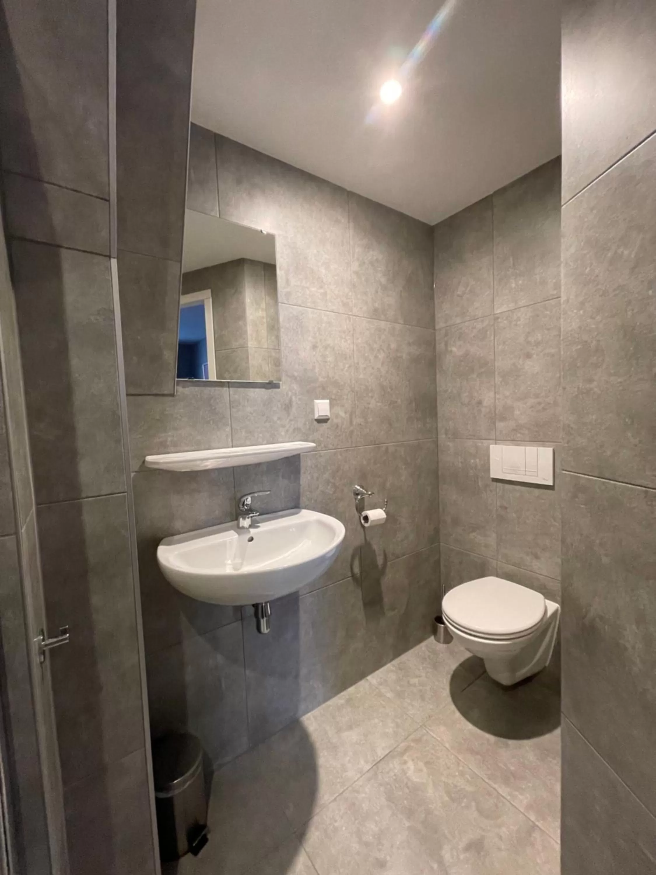 Bathroom in Hotel Broer & Zus