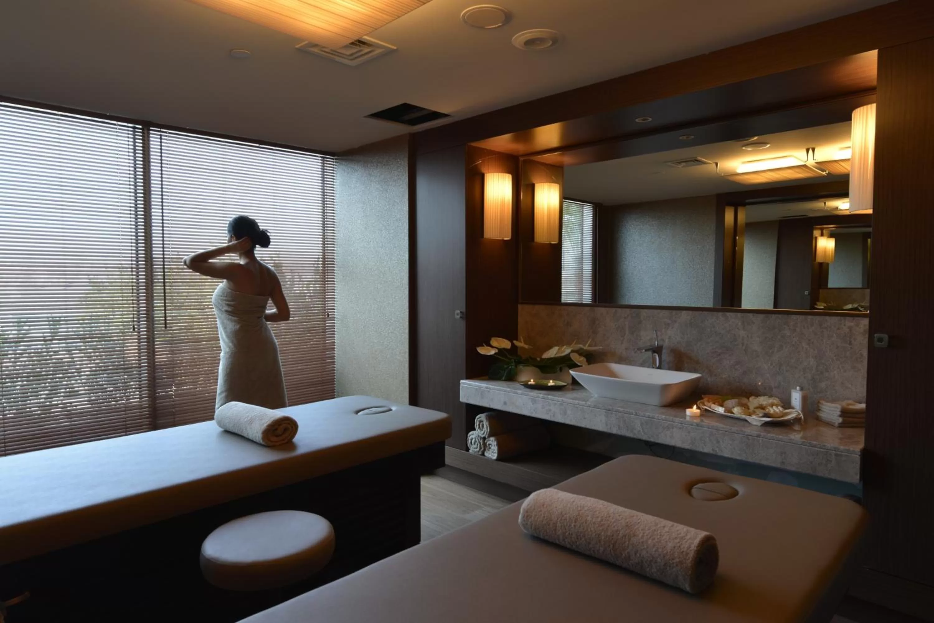 Sauna, Bed in Wyndham Grand Istanbul Europe