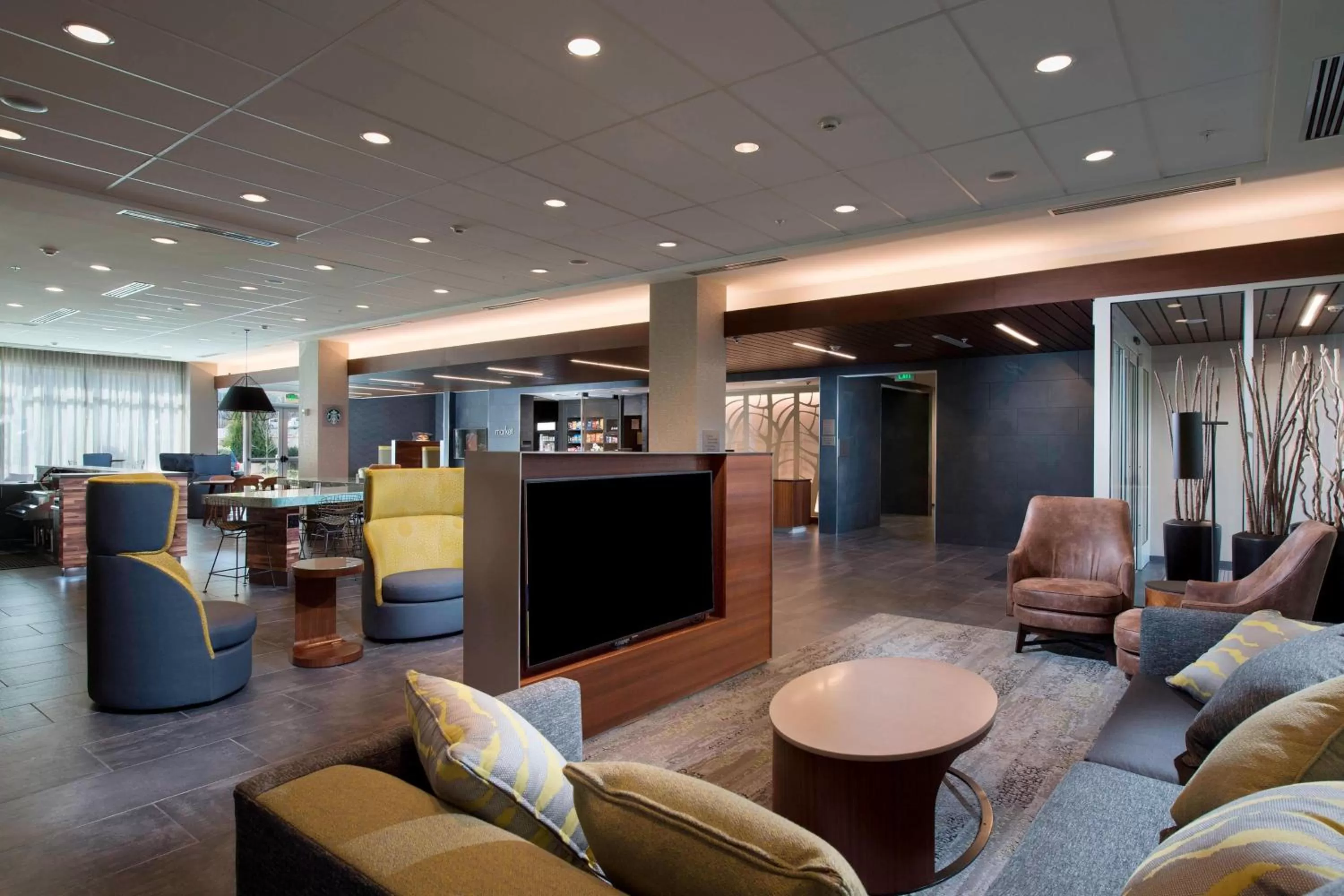 Lobby or reception in Courtyard by Marriott Atlanta Alpharetta/Avalon Area