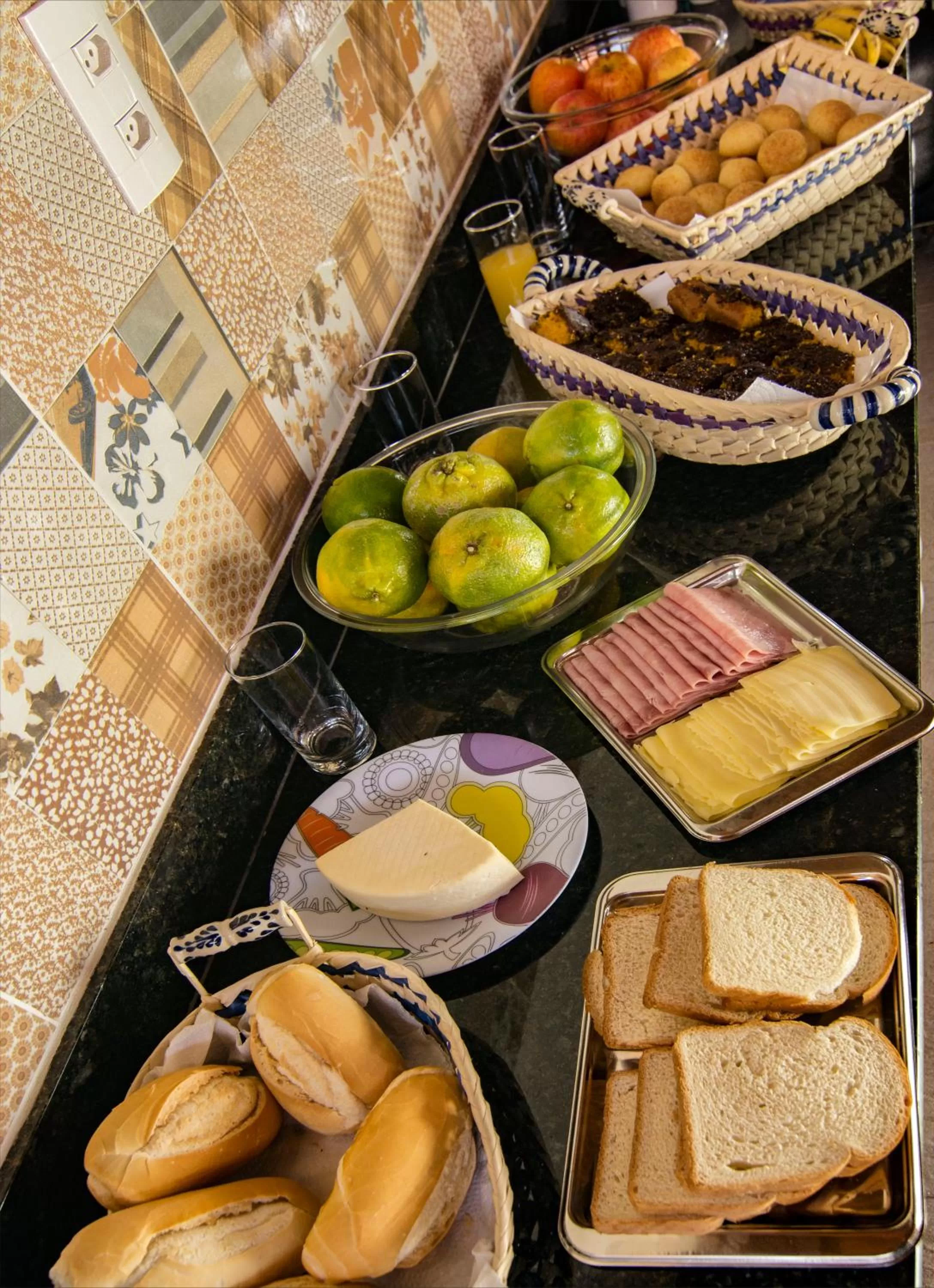 Buffet breakfast in Pousada Araxá