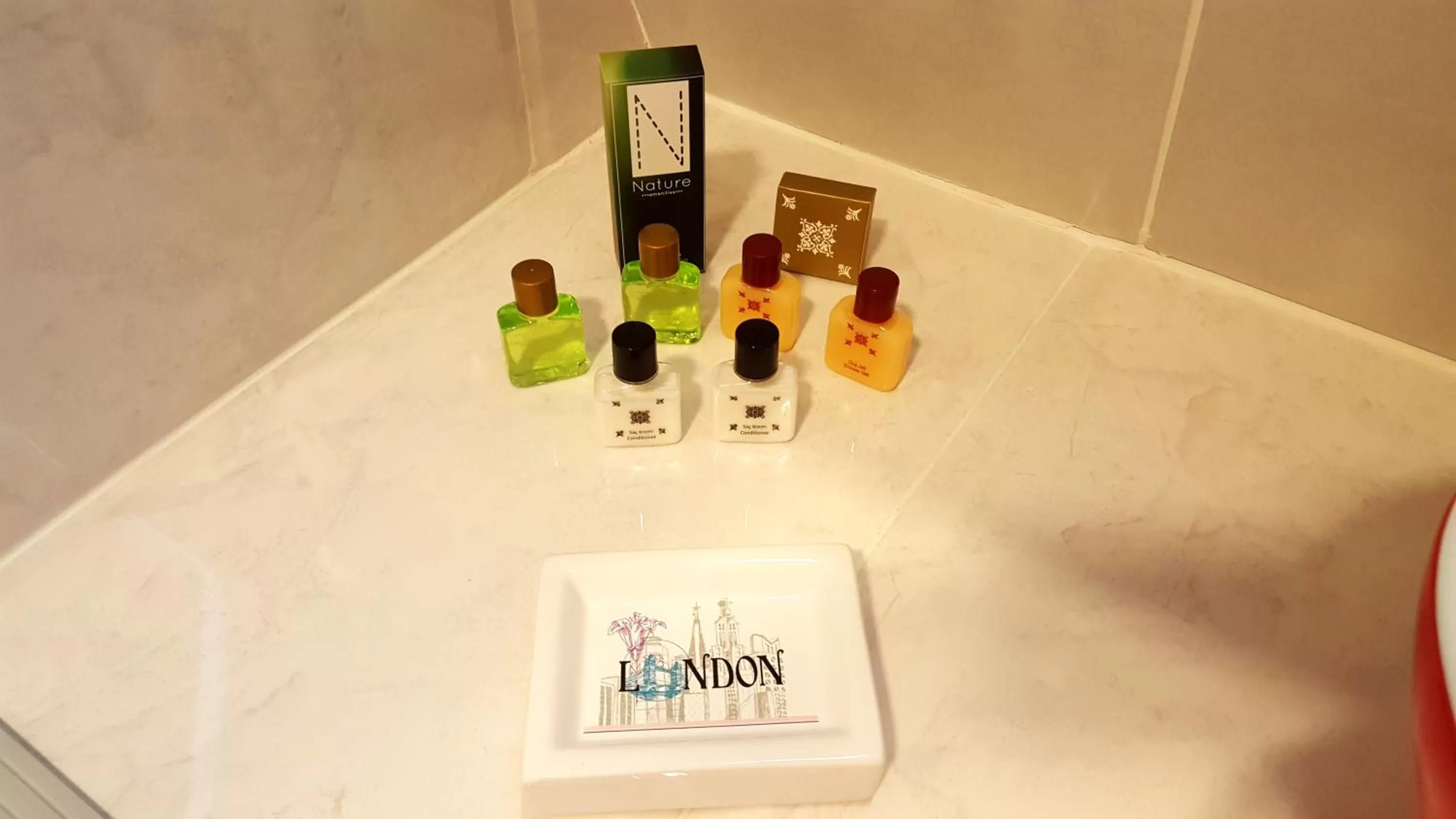 Bathroom in English Home Hotel Tbilisi