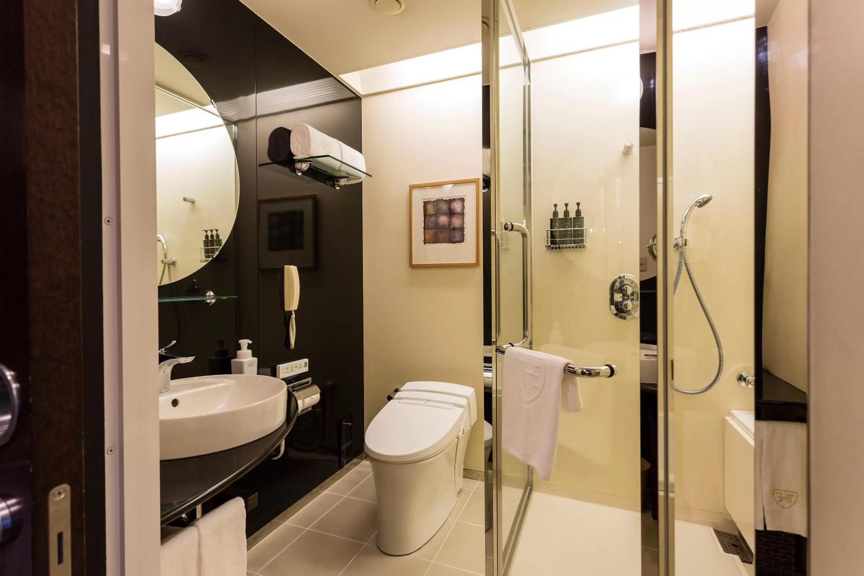 Bathroom in The Royal Park Hotel Iconic Tokyo Shiodome