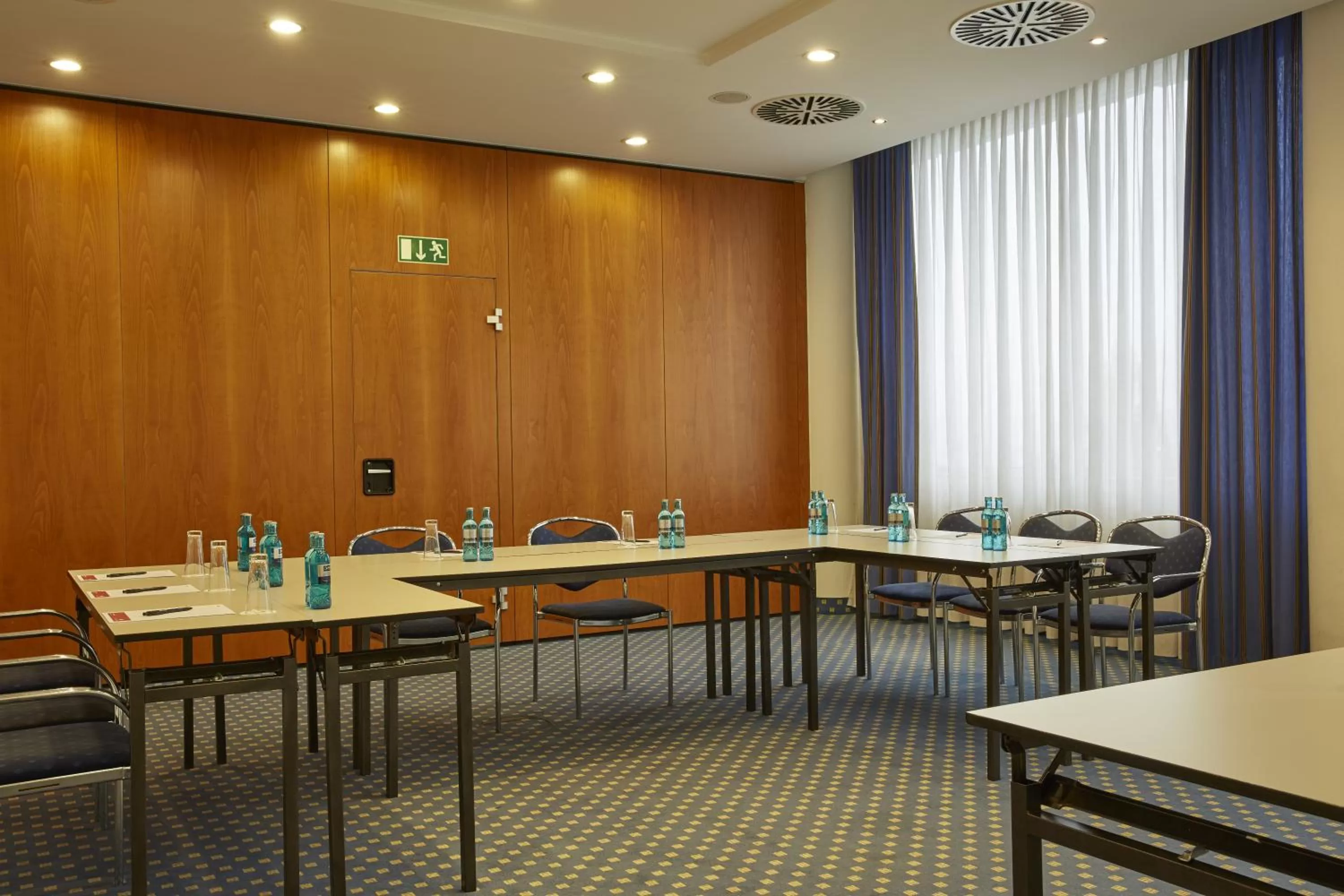 Meeting/conference room in H4 Hotel Kassel City, Trademark Collection by Wyndham