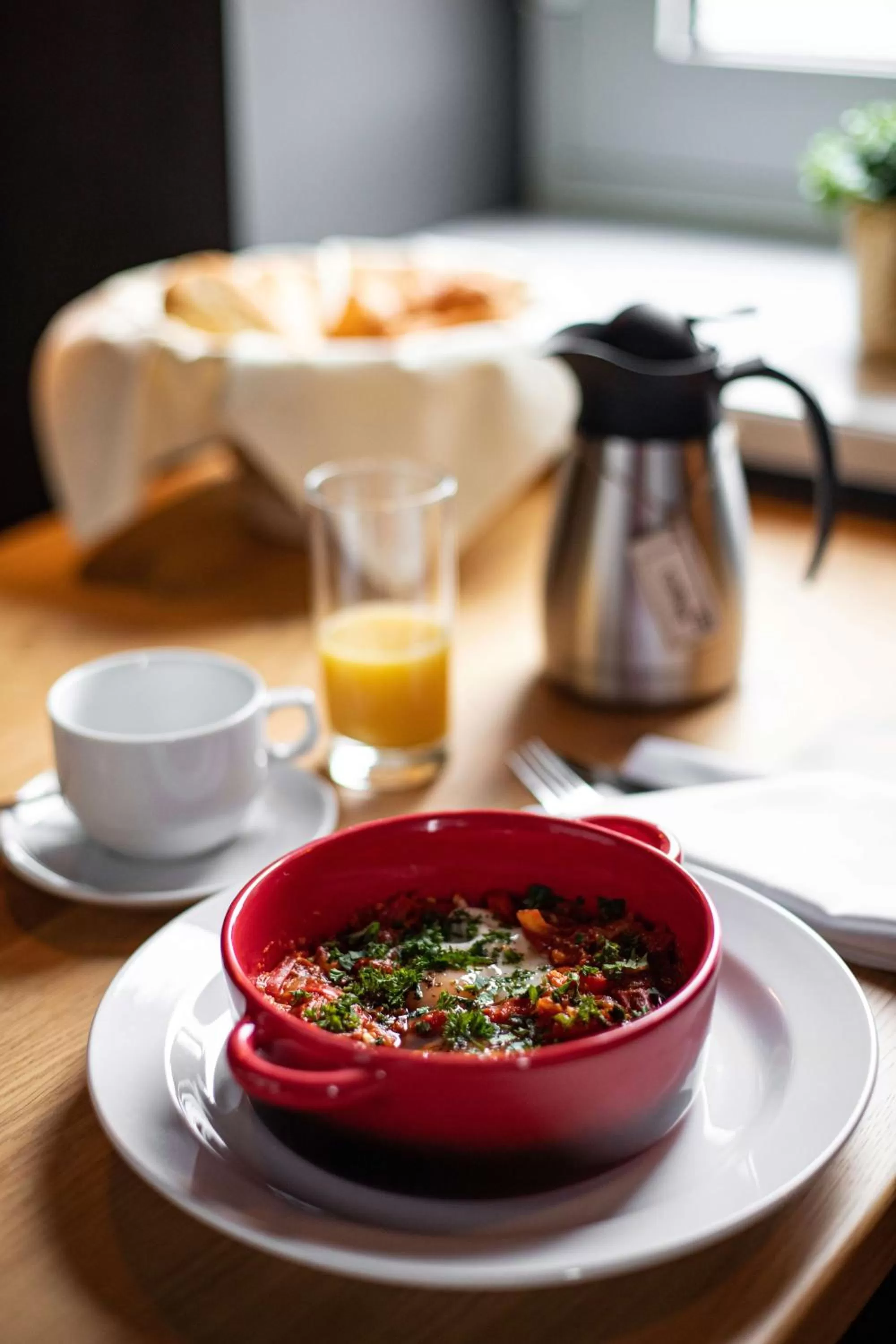 Food and drinks in The Viaduct - Suites & More