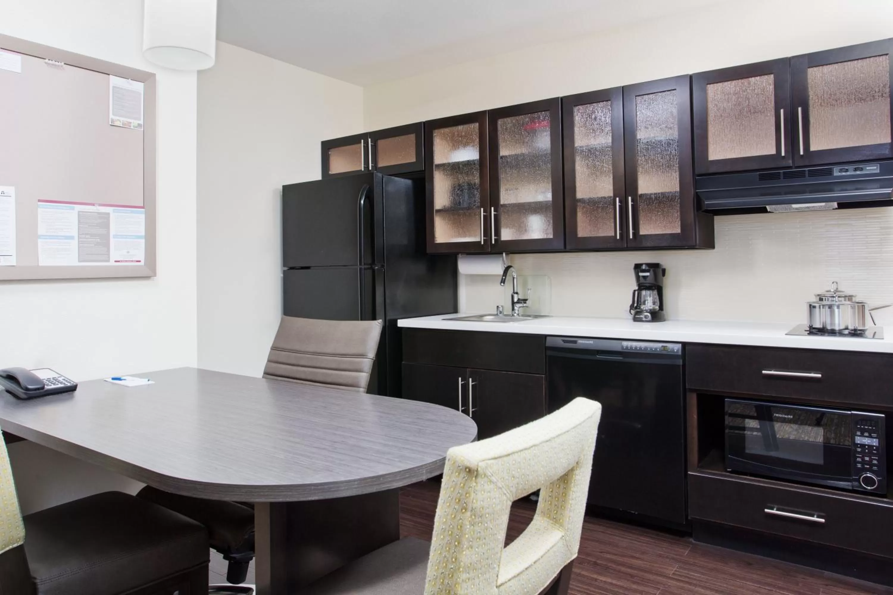 Photo of the whole room in Candlewood Suites Fort Campbell - Oak Grove by IHG