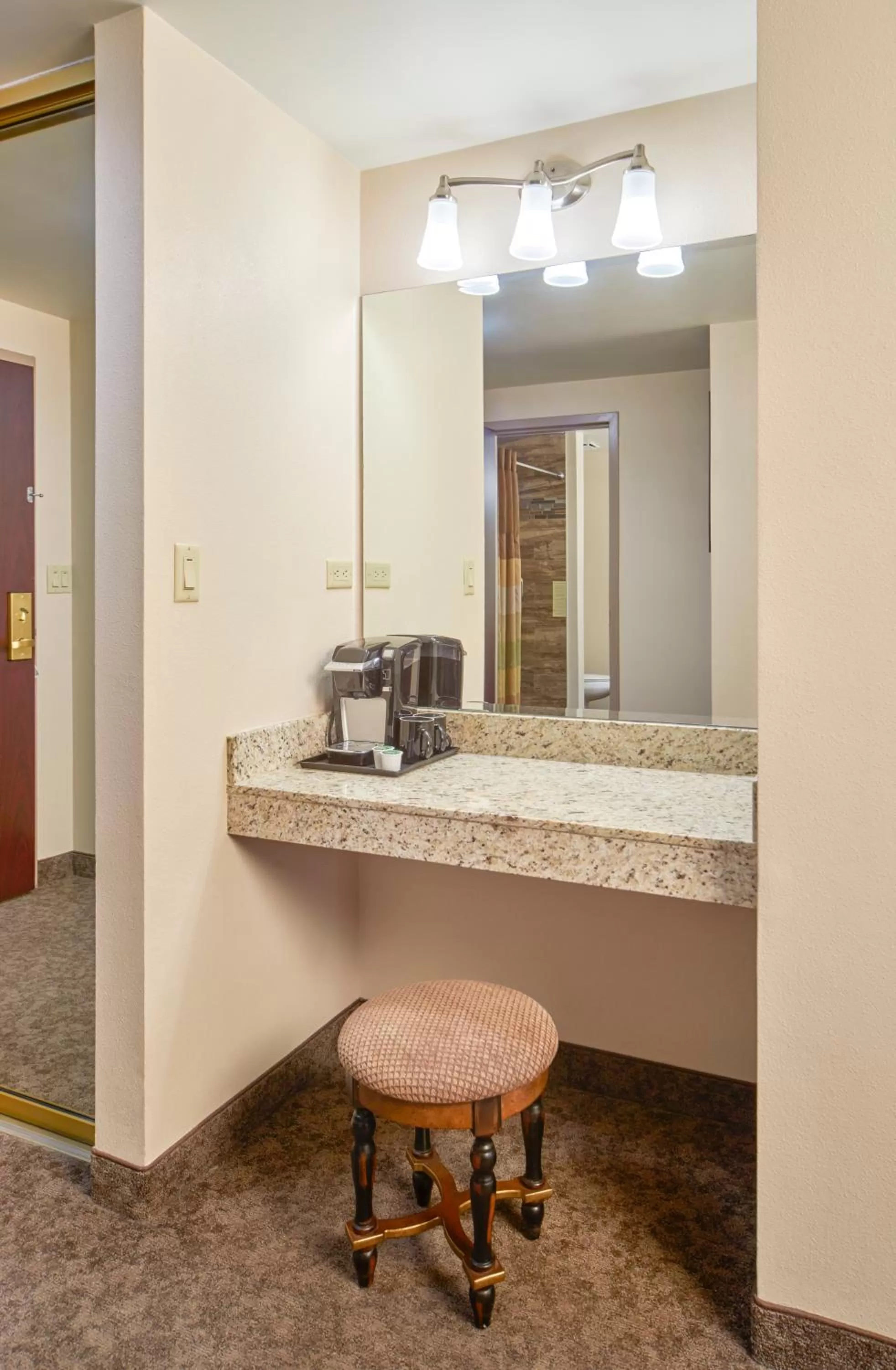 Bedroom in Four Queens Hotel and Casino