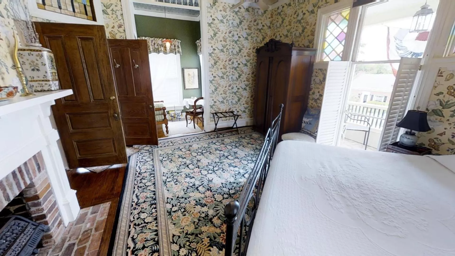 Seating Area in Hanna House Bed & Breakfast