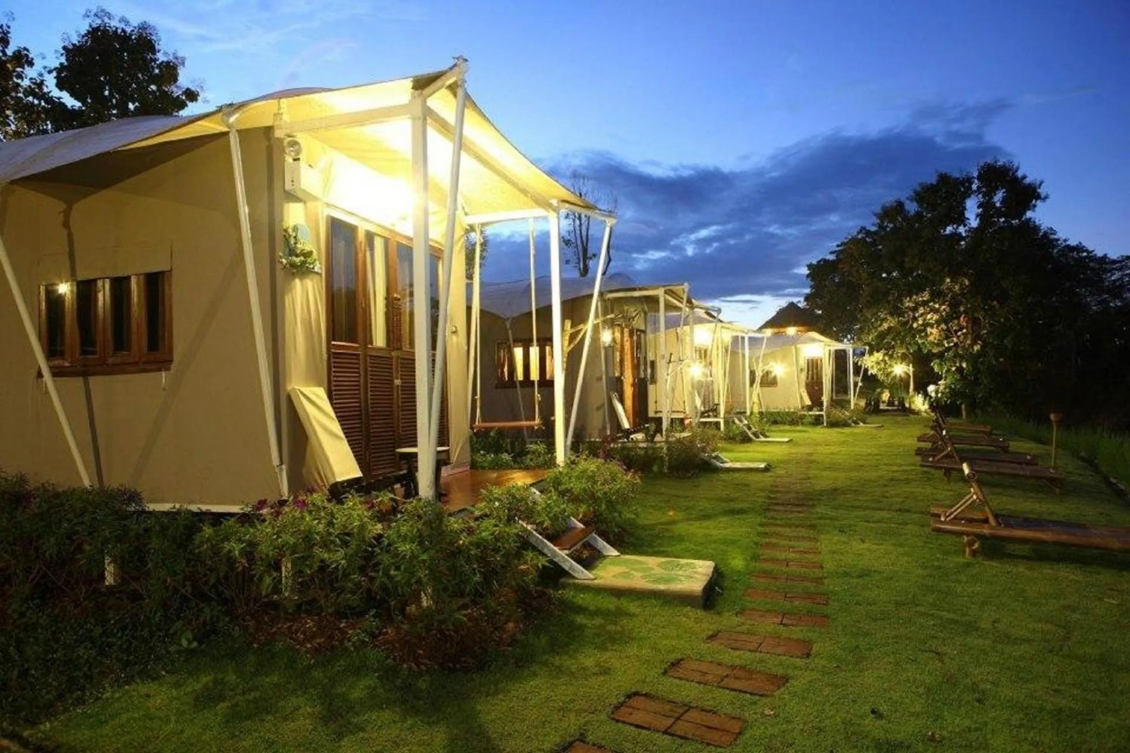 Facade/entrance in Mari Pai Resort