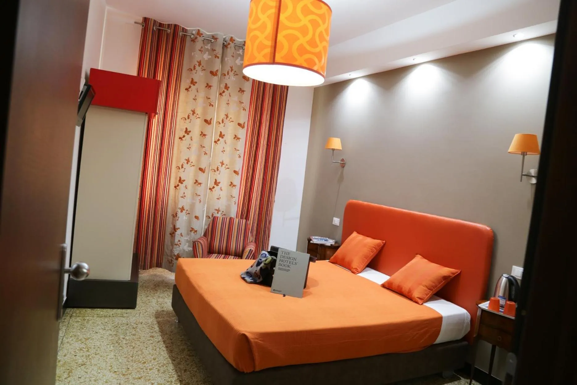 Photo of the whole room, Bed in Hotel Bologna