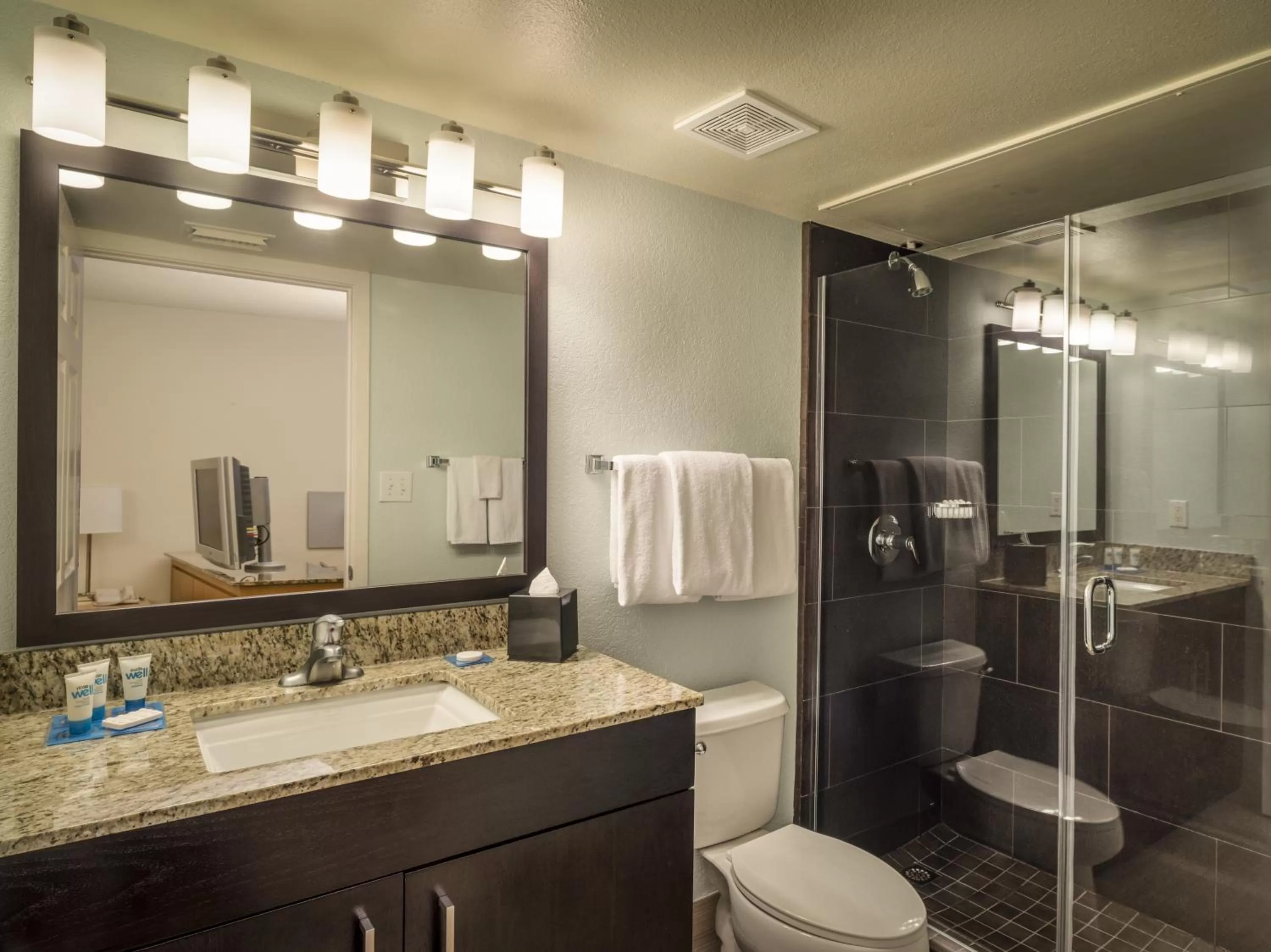 King Studio Suite in Hyatt House Houston/Energy Corridor