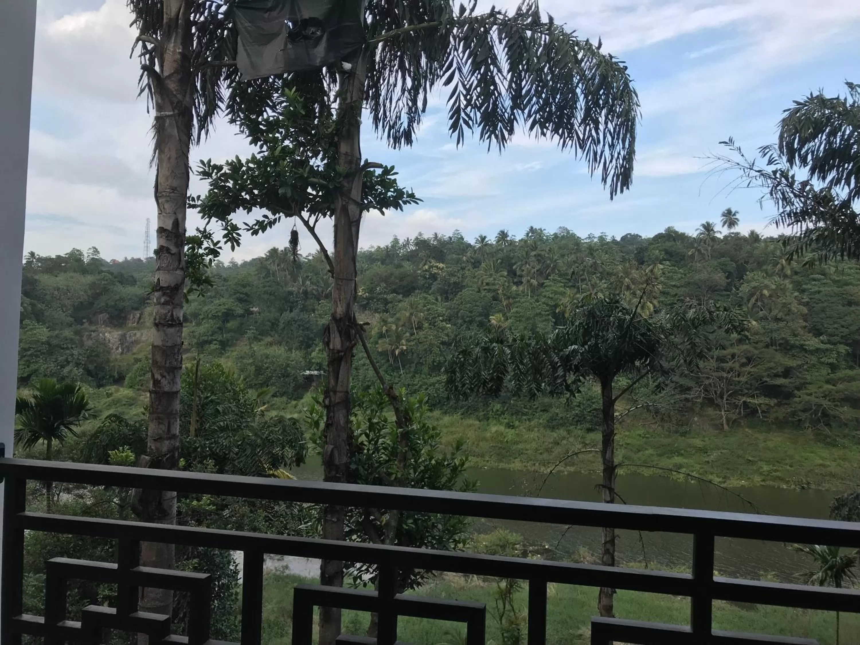 Kandy Rivers Edge Nature Resort