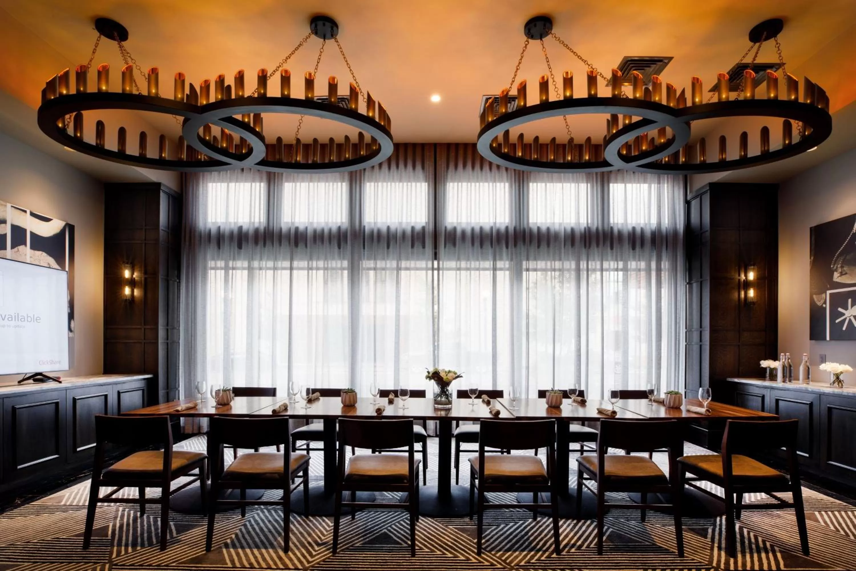 Meeting/conference room in The Barfield, Autograph Collection